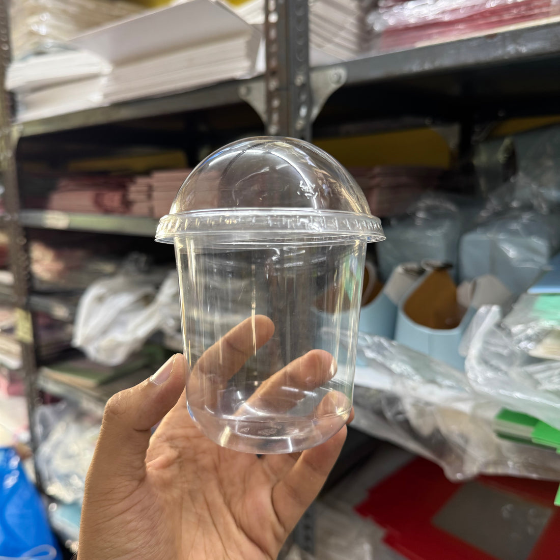Clear Cookie Dip Cup with Dome Lid (350ml) – Dessert Cup for Brownies & Cookies (10 pcs)