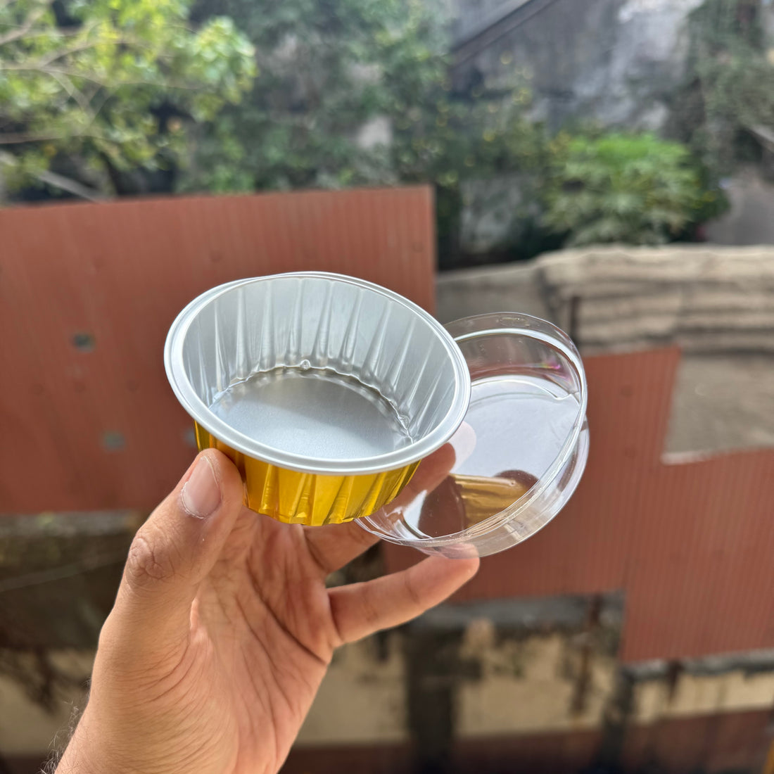 Round Foil Container With Lid (10pc)