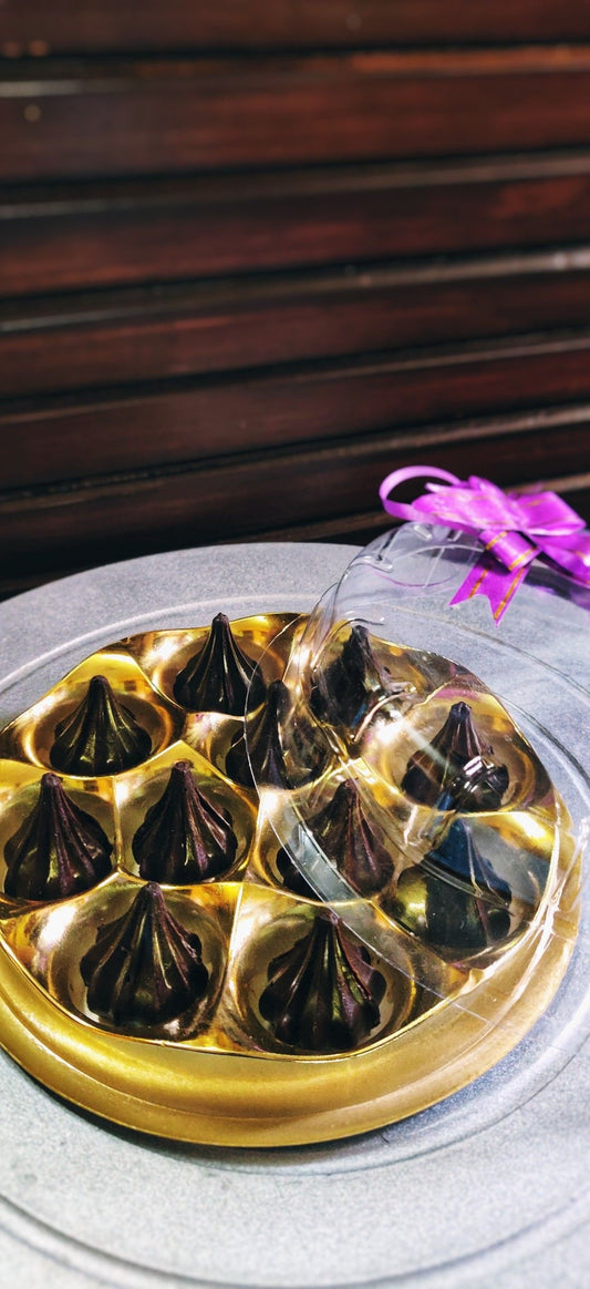 11 Cavity Truffle / Modak Box (10pcs)