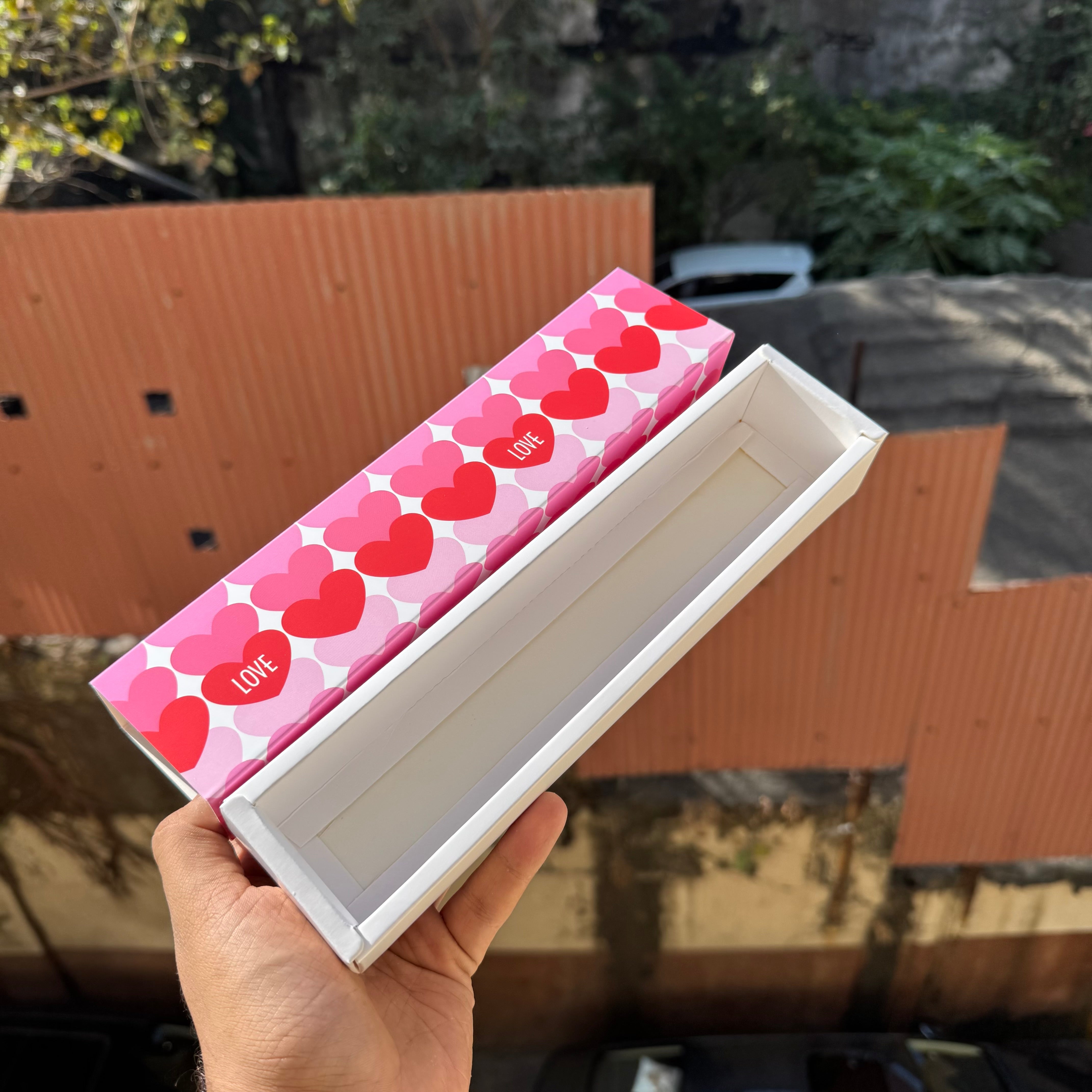 Valentine Premium Box 6 Mini Brownies , Candles , Macaroon and more (10pc)