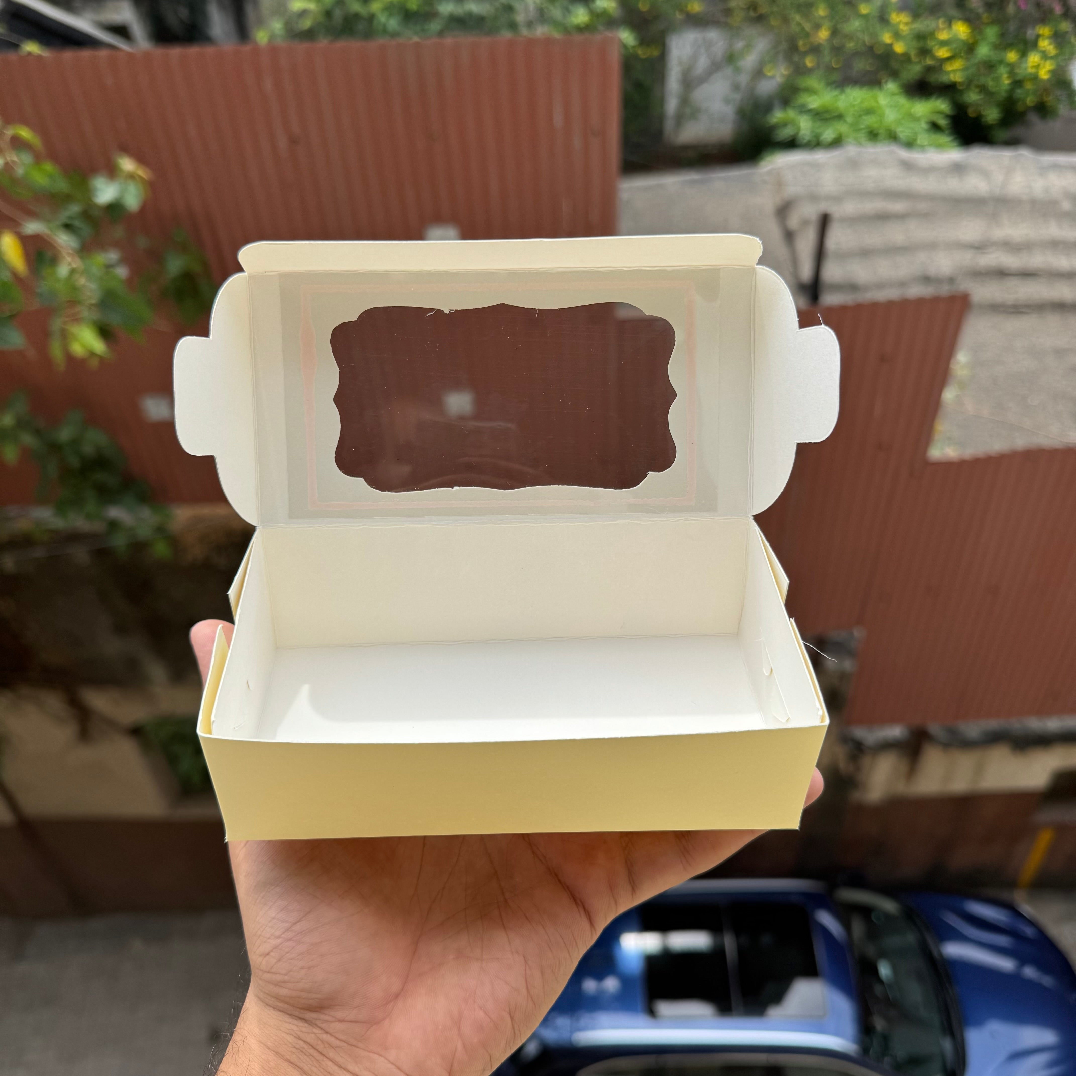 Pastel Lemon Yellow 2 Brownie Box (10pc)