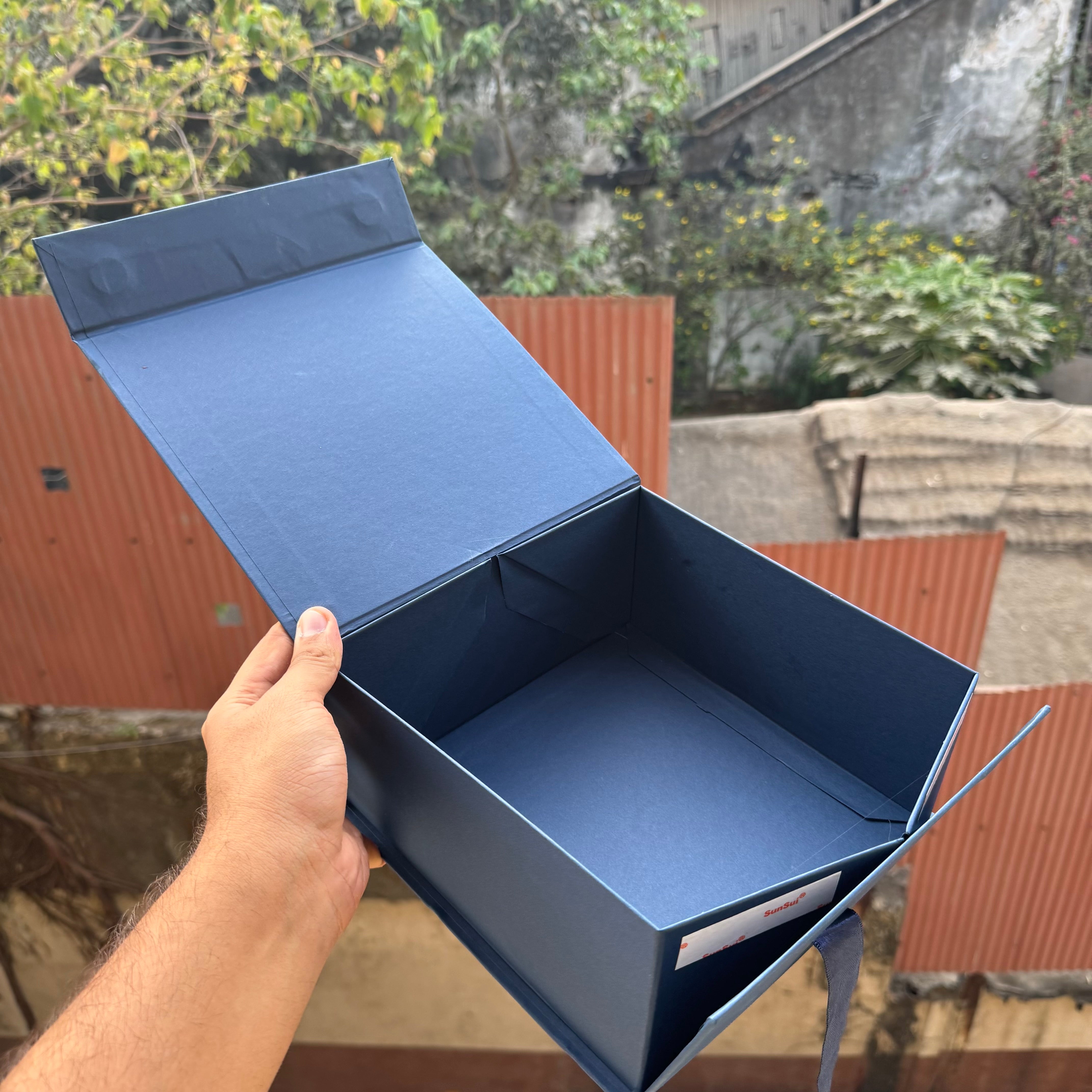 Collapsible Trunk Ribbon Box 8x8.75x4inch 1pc 🔹