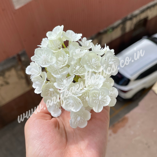 Hydrangea Bunch White