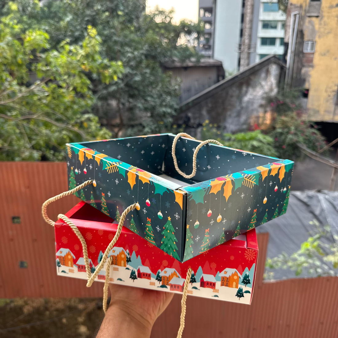 Christmas Hamper Box With Lid & String | Red (10pc)