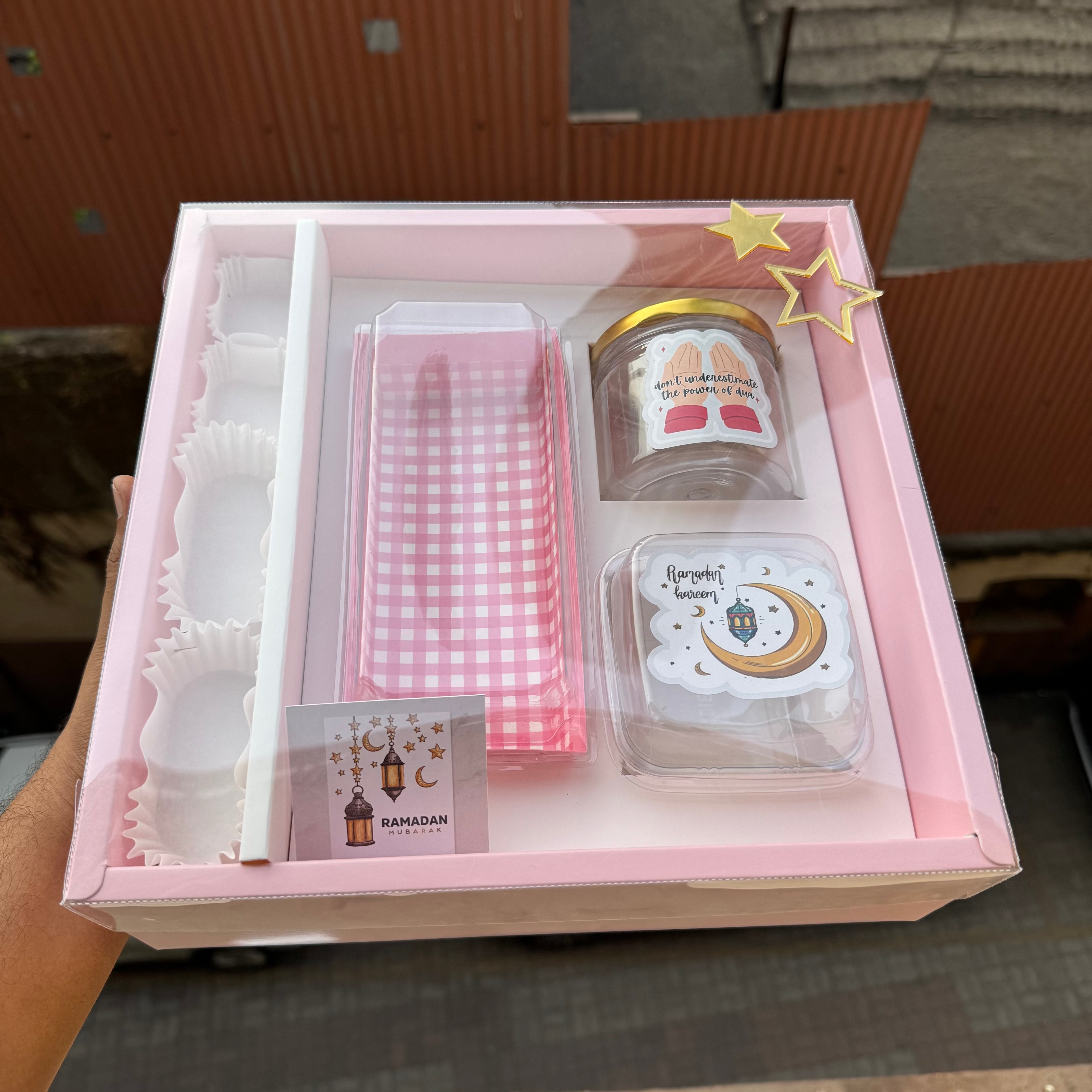 Ramadan / Eid Sample Hamper - SHOP THE LOOK