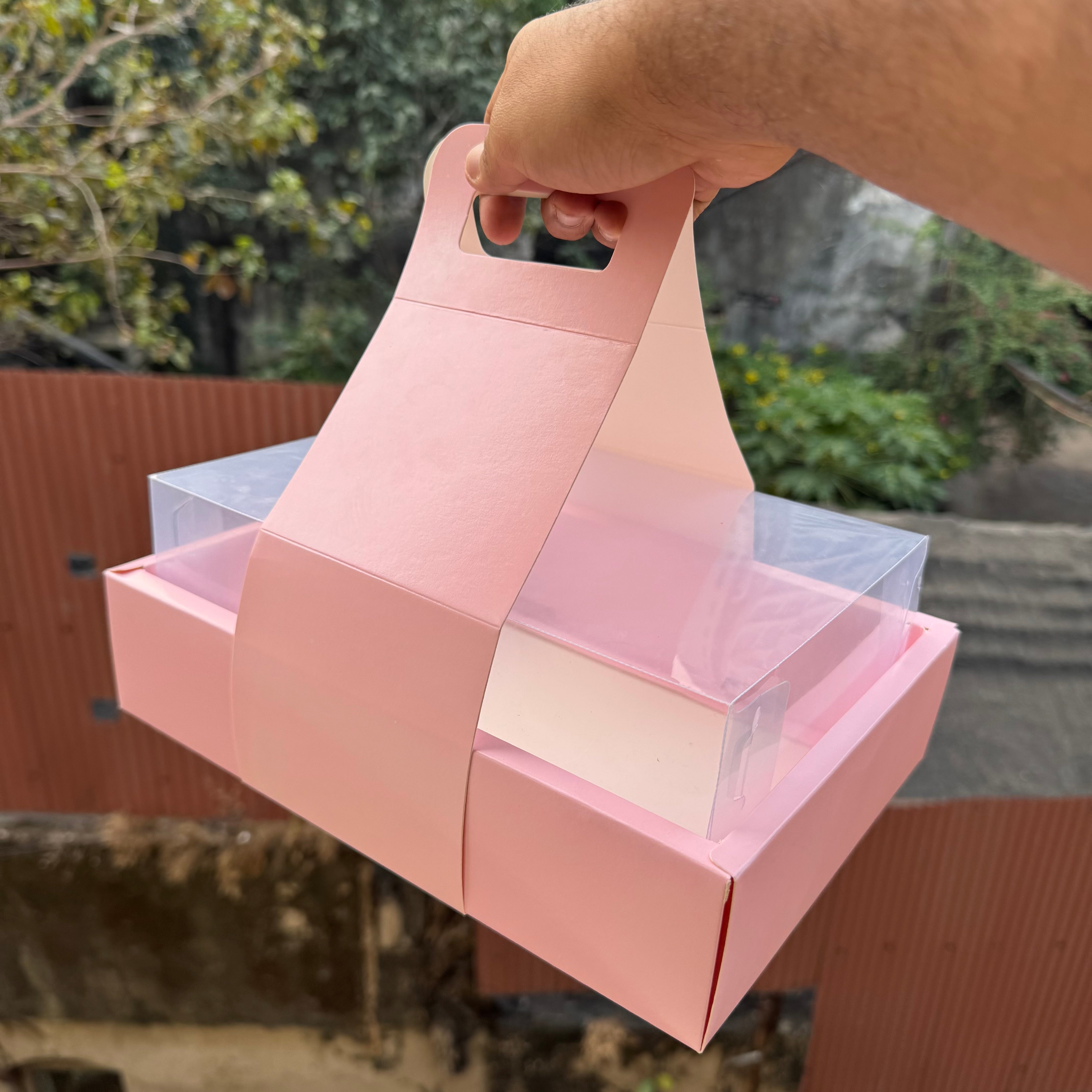 Hamper Box With Handle