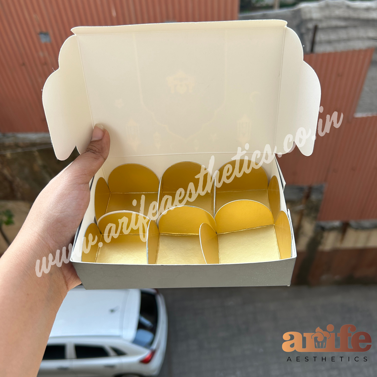 6 Cavity Eid / Ramadan Mithai & Dates Box