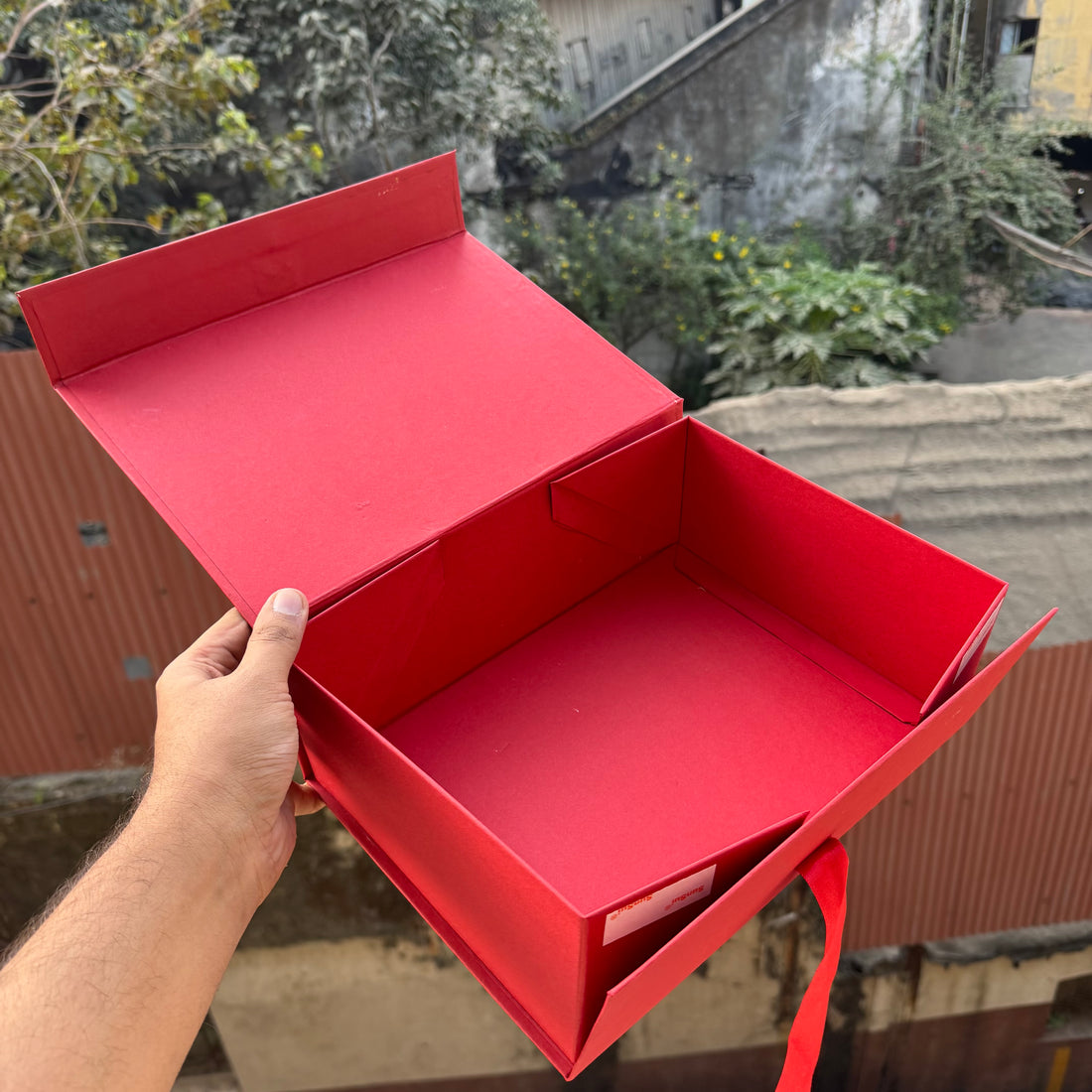 Collapsible Ribbon Trunk Hamper Box
