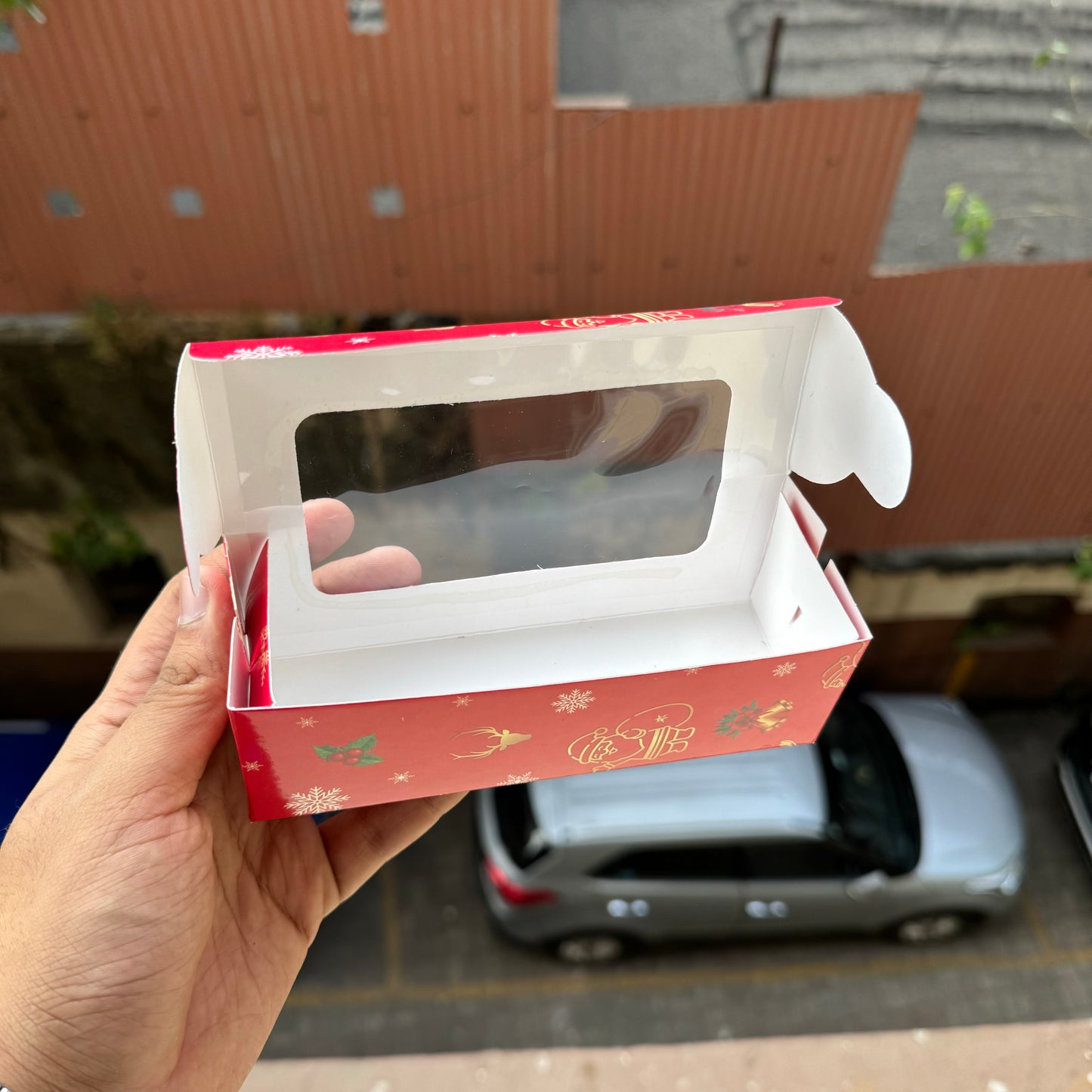 6 in 1 Macaroon Box Christmas (10 pc)