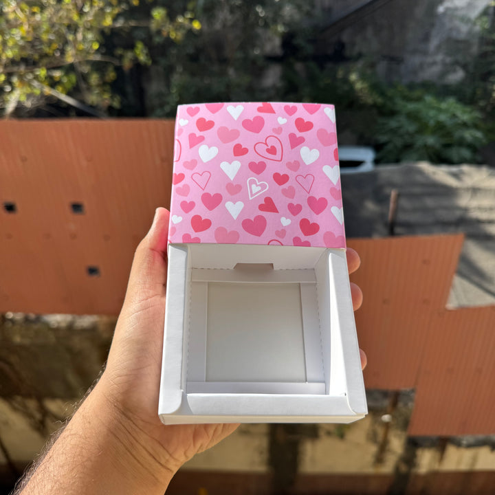 Valentine Premium Box For 1 Brownie / Candle and more (10pc)