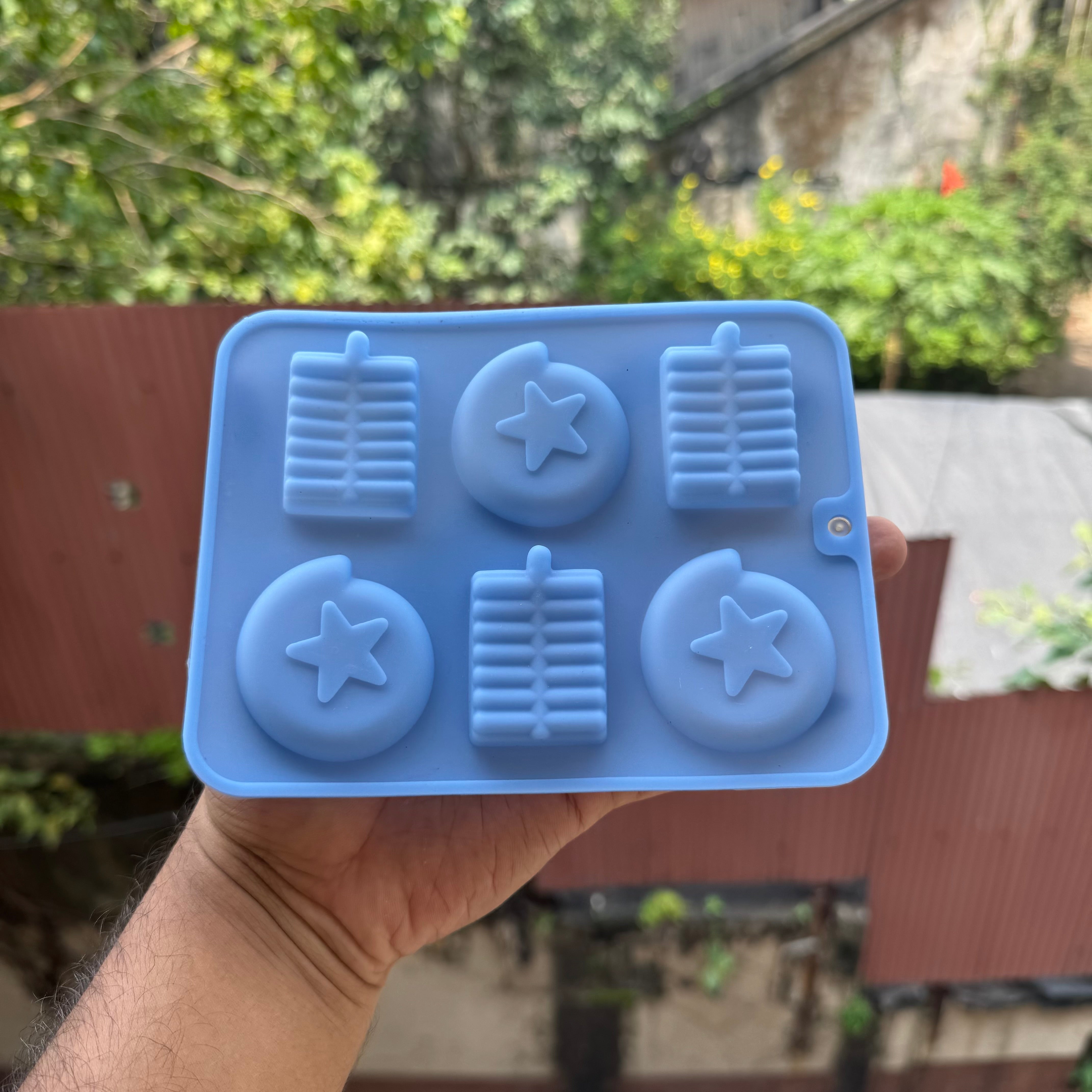 Diwali ~ Chakri With Ladi Pataka Silicon Mould 6in1 (1pc)