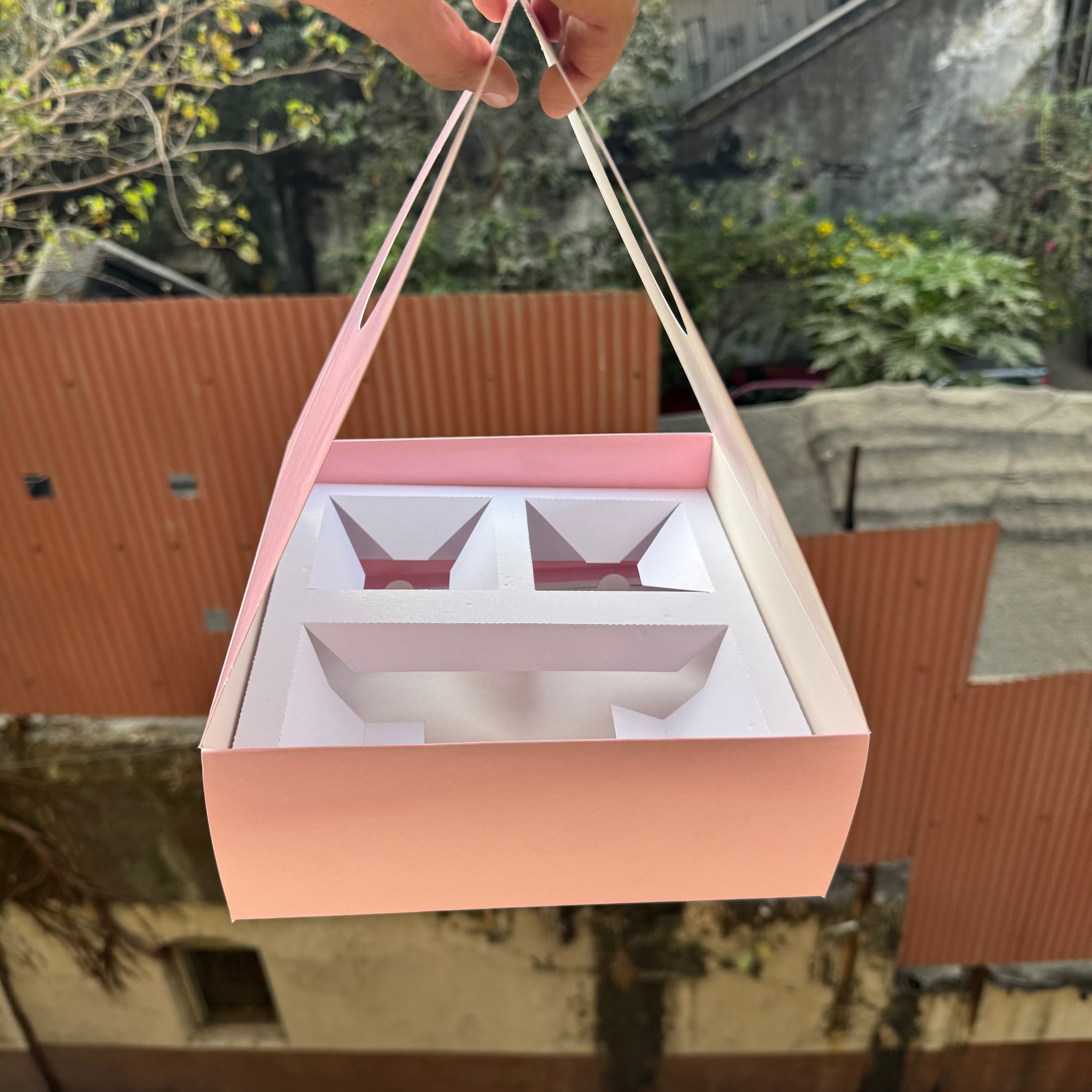 Hamper Box With Compartment And Handle (10pc)