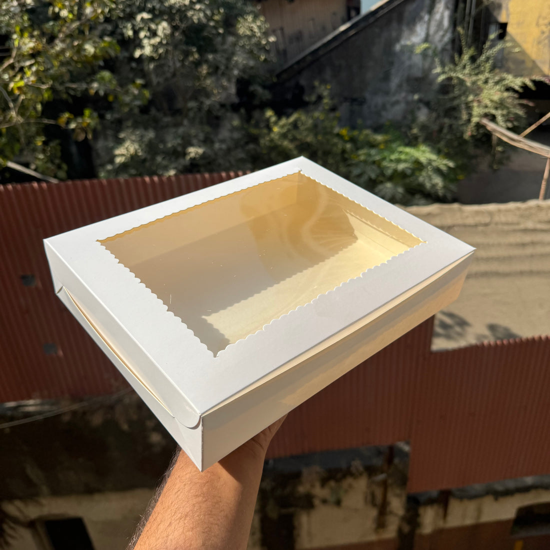 Twelve Brownie Box White (10pc)