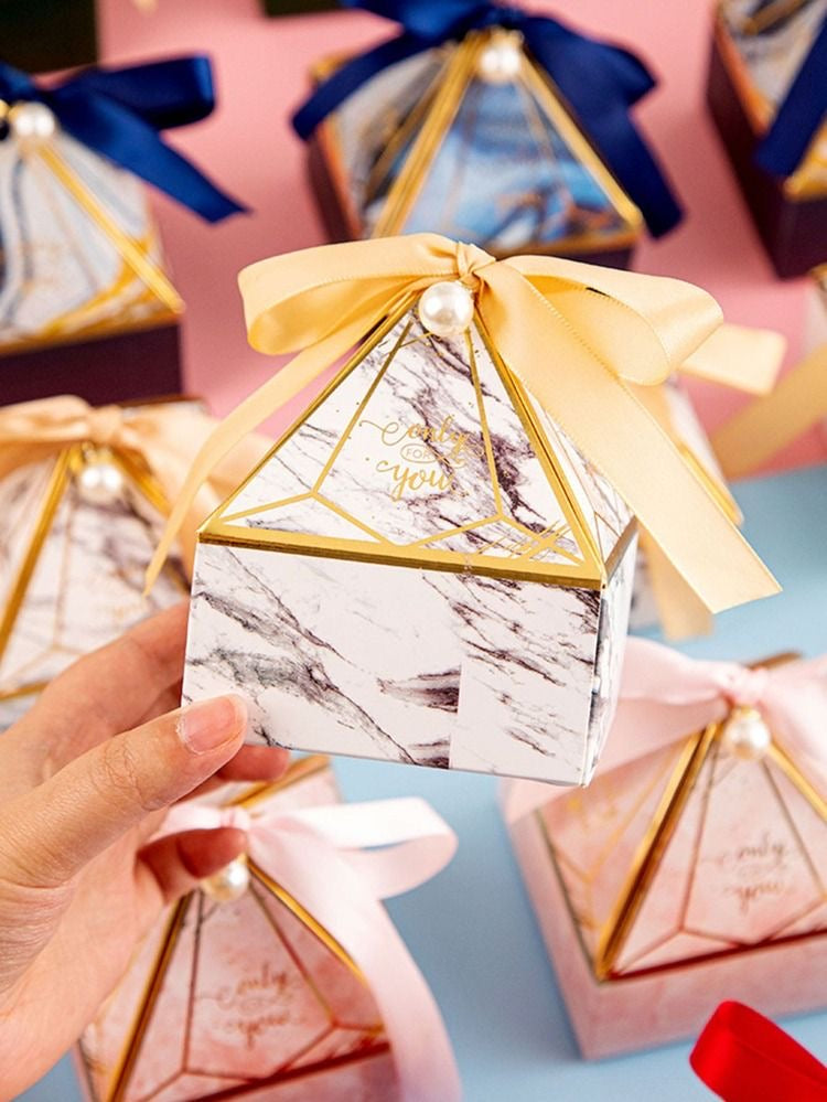 Pretty Diamond Box For Chocolates / Jewellery / Candles (10pc) includes ribbon