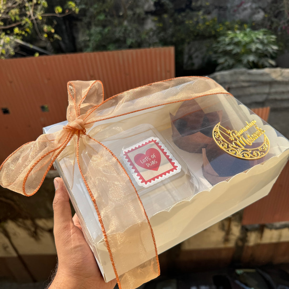 Ramadan / Eid Sample Hamper - SHOP THE LOOK