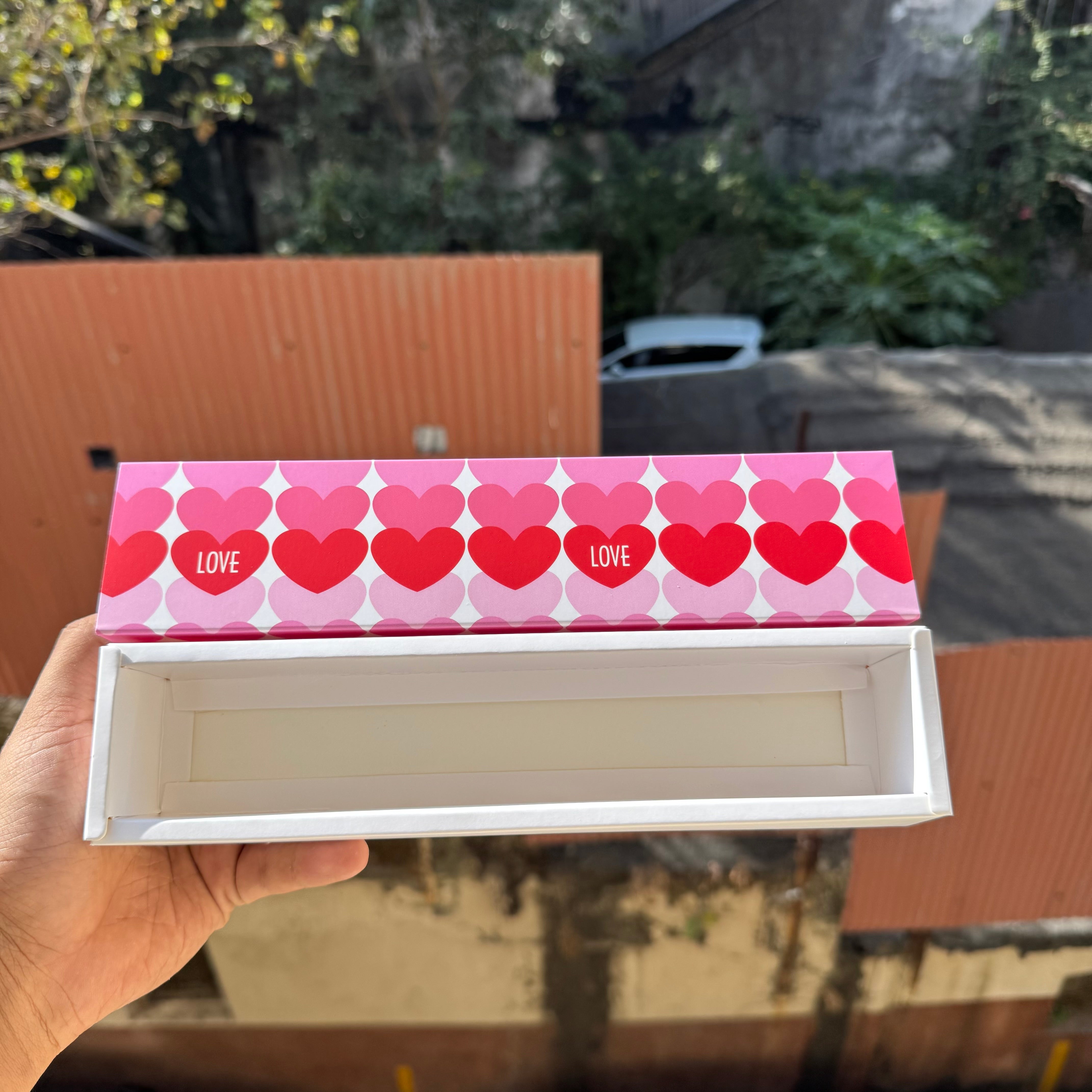 Valentine Premium Box 6 Mini Brownies , Candles , Macaroon and more (10pc)