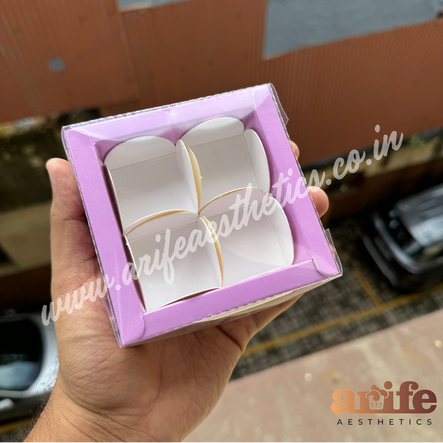 4 Cavity Premium Chocolate Box (10pcs)