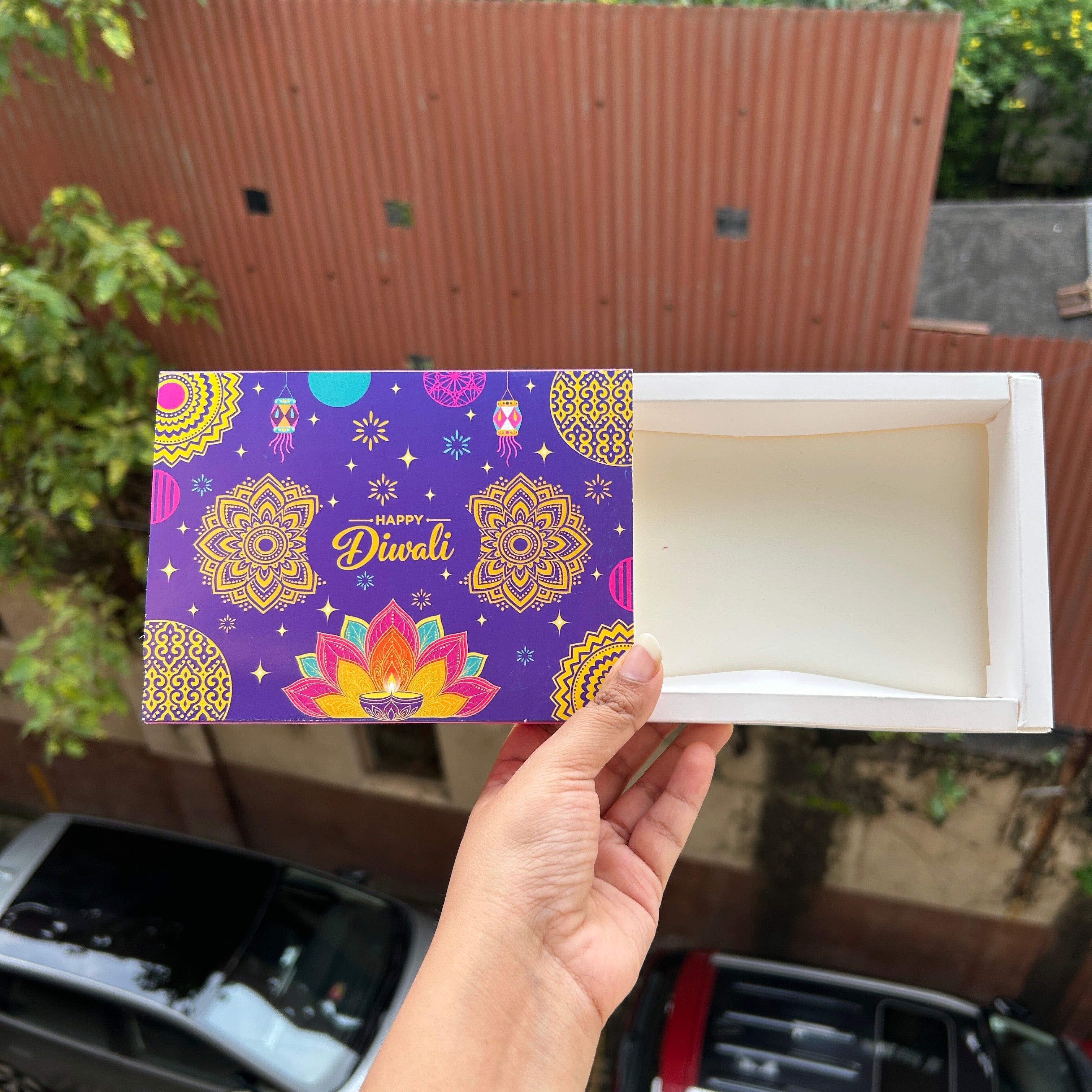 Diwali Slider Box (10pc) || 6 Cavity Size ~ Print C