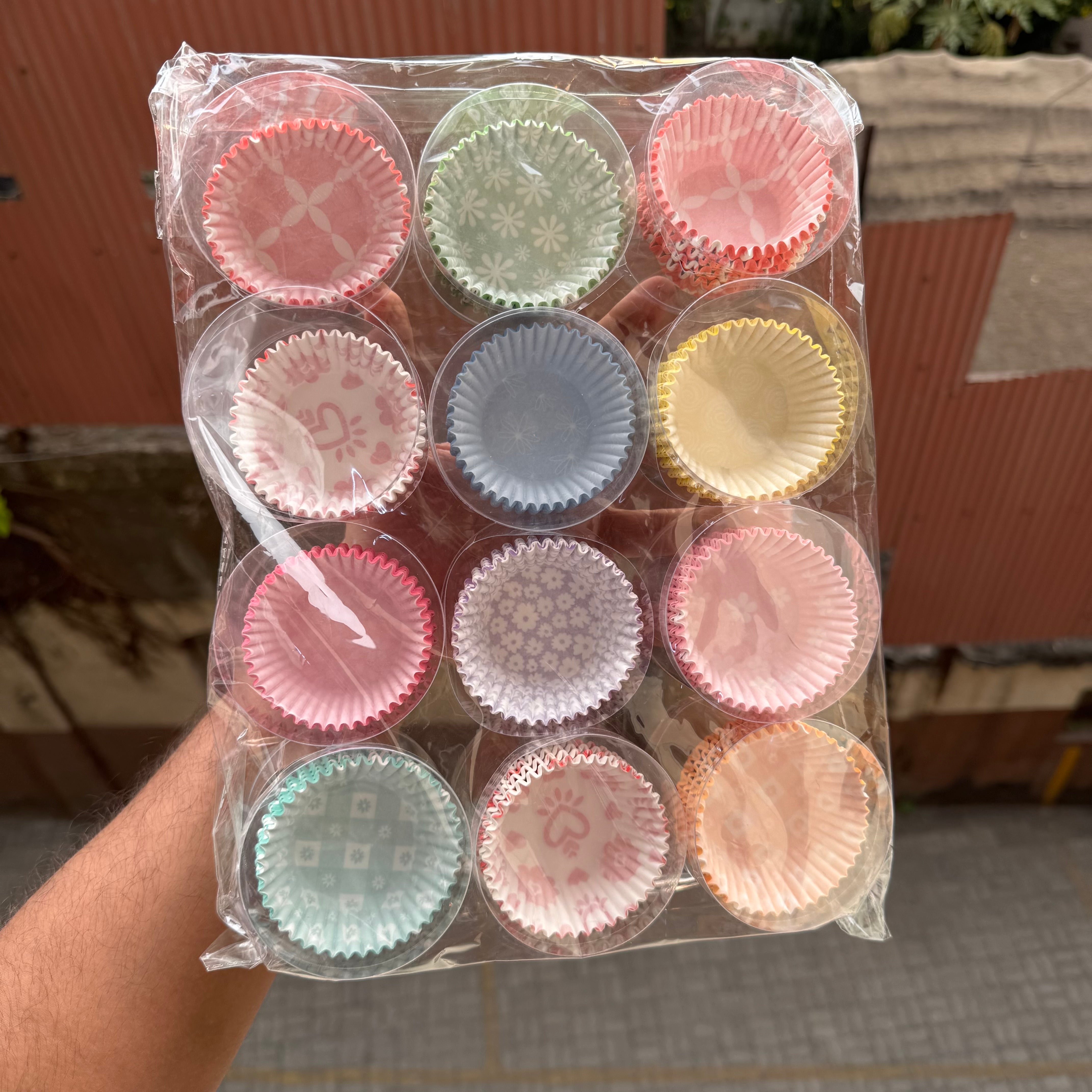 10.5cm Cupcake Paper Liners In Aesthetic Assorted Design (1 pack)