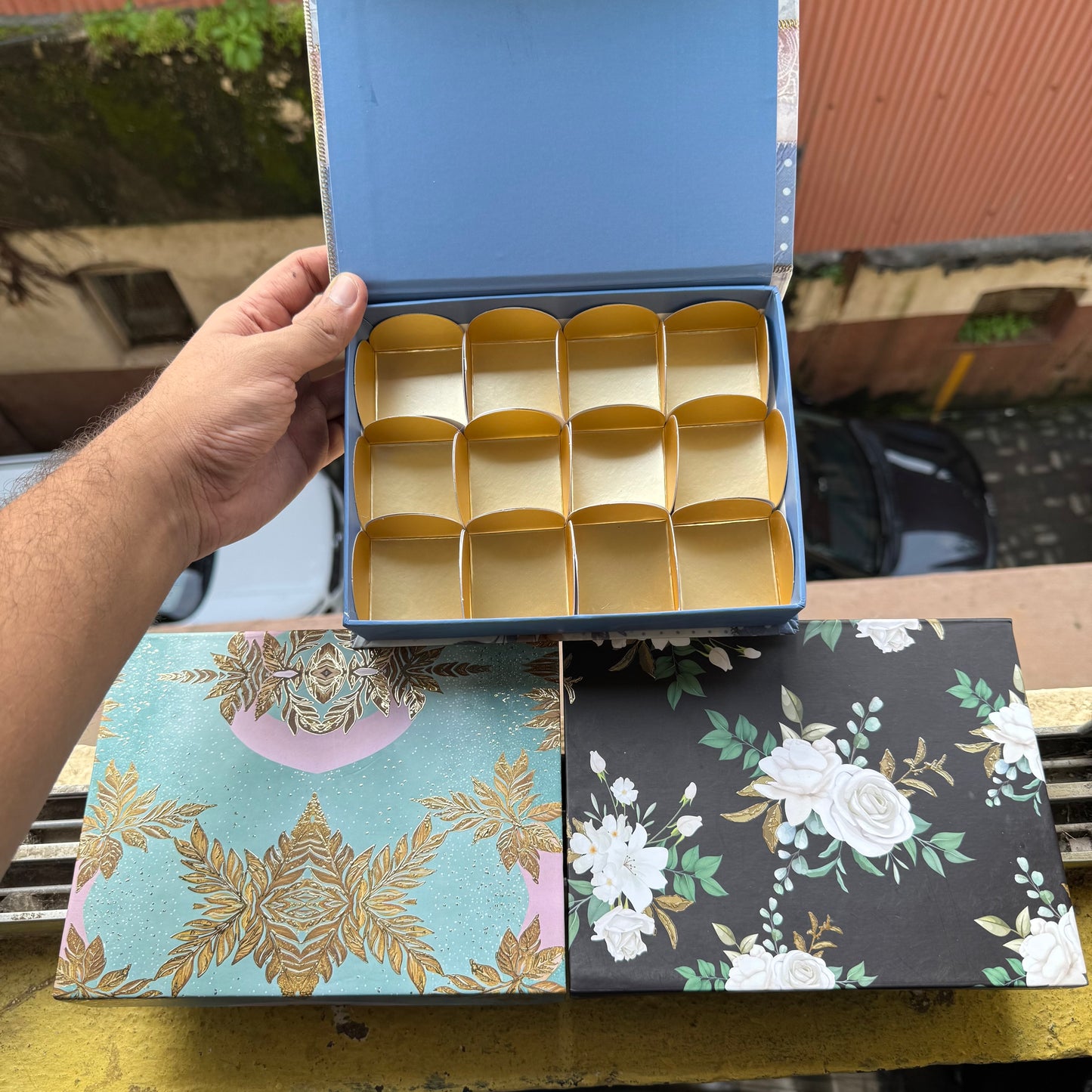 12 Cavity Festive Magnetic Rigid Box with Premium Gold Cavity (1pc)