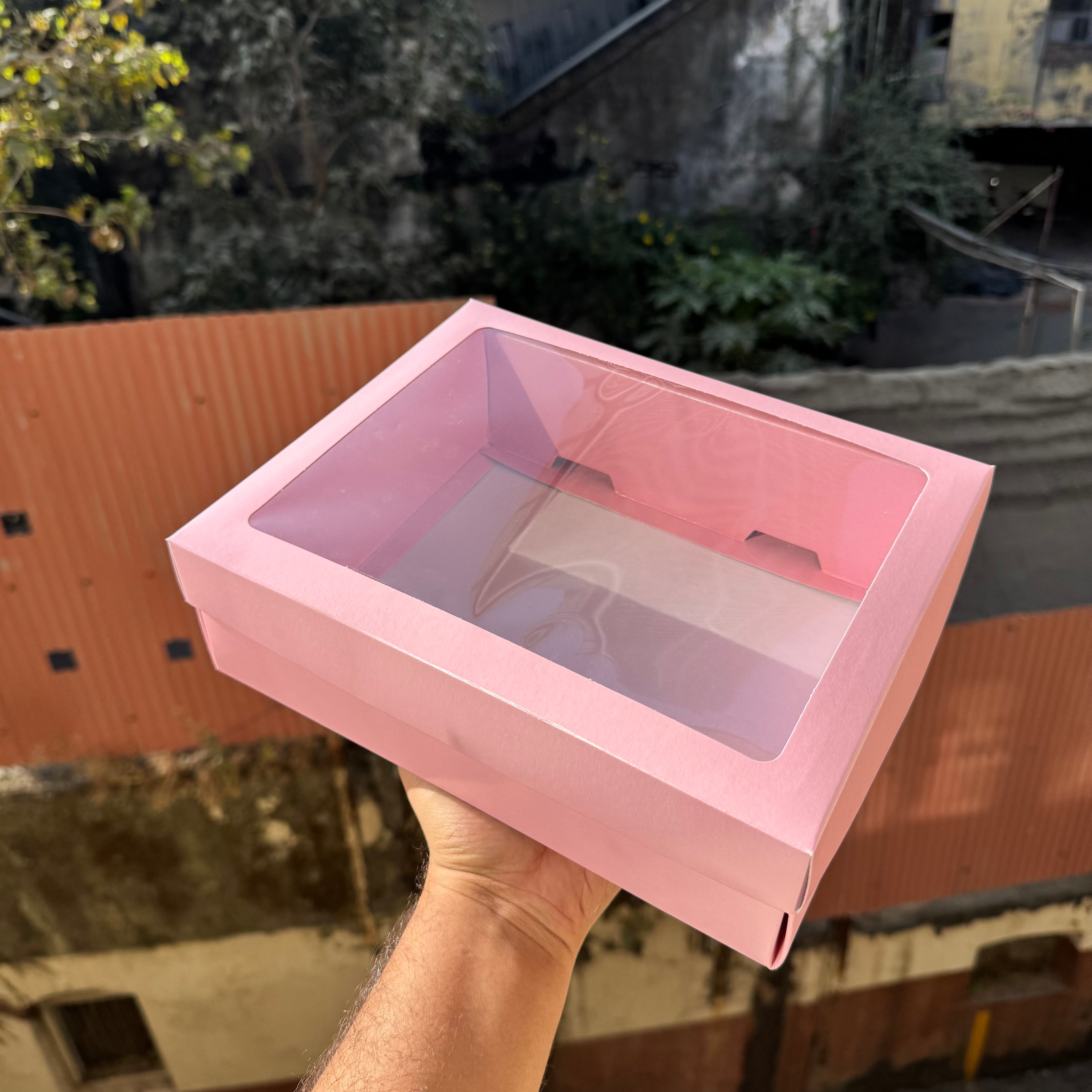 Top Bottom Pink Hamper Box - Valentine Edit