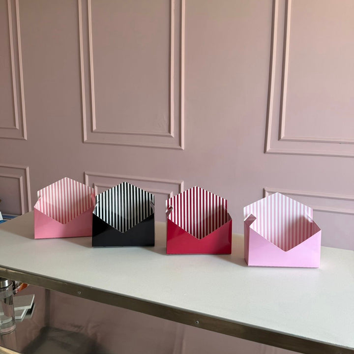 Striped Envelope Holder (10pc) Light Pink