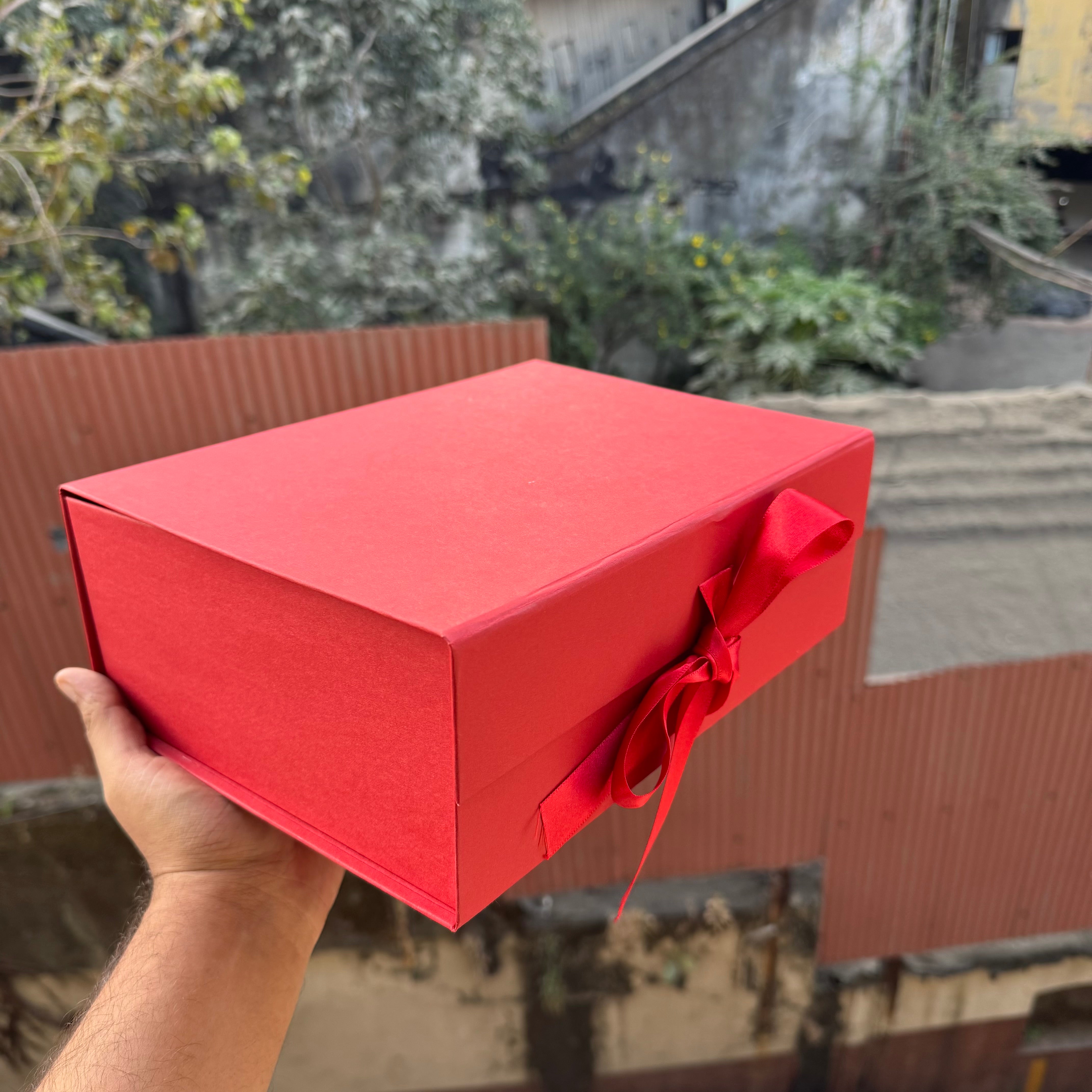 Collapsible Ribbon Trunk Hamper Box