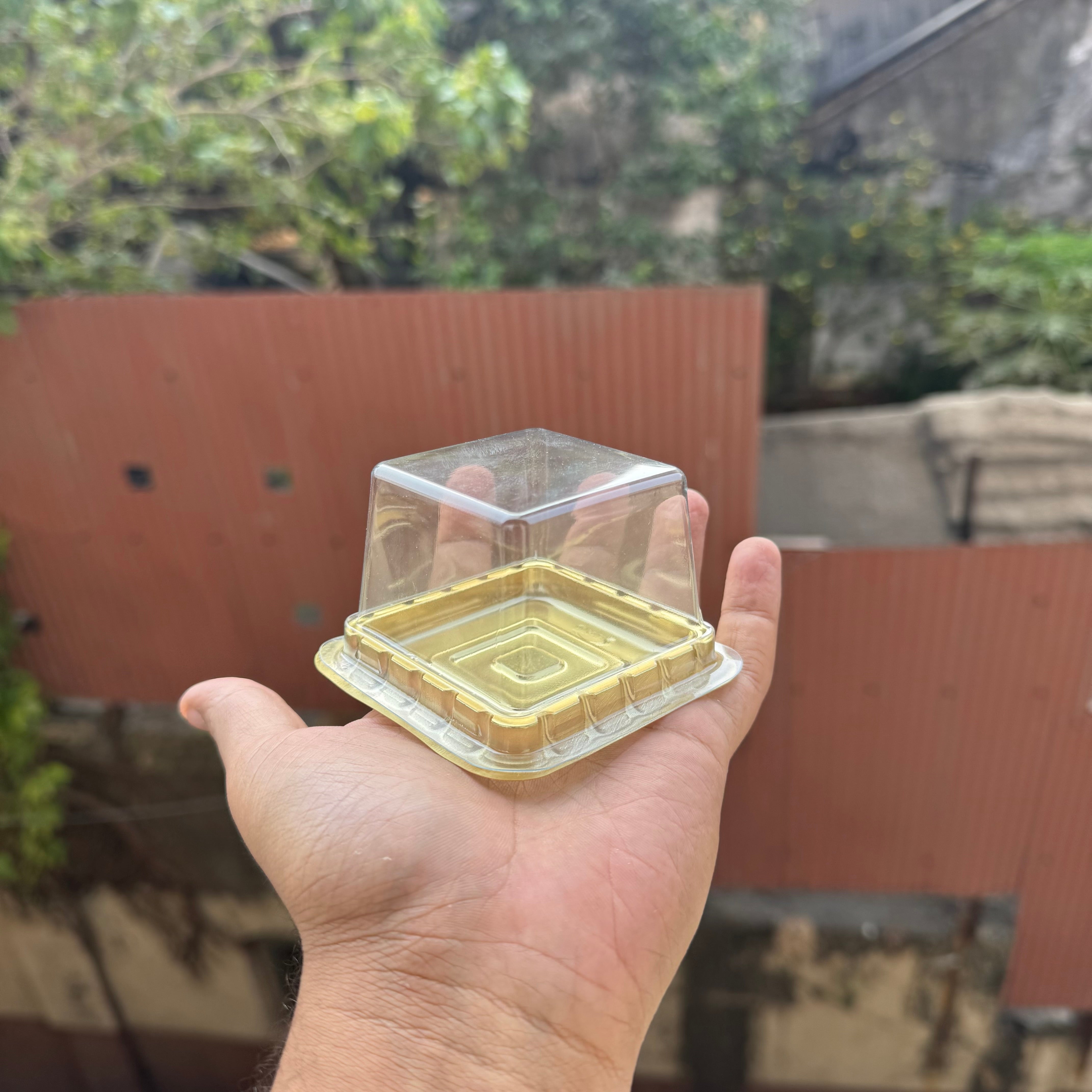 Golden Square Pastry Container (10pc)
