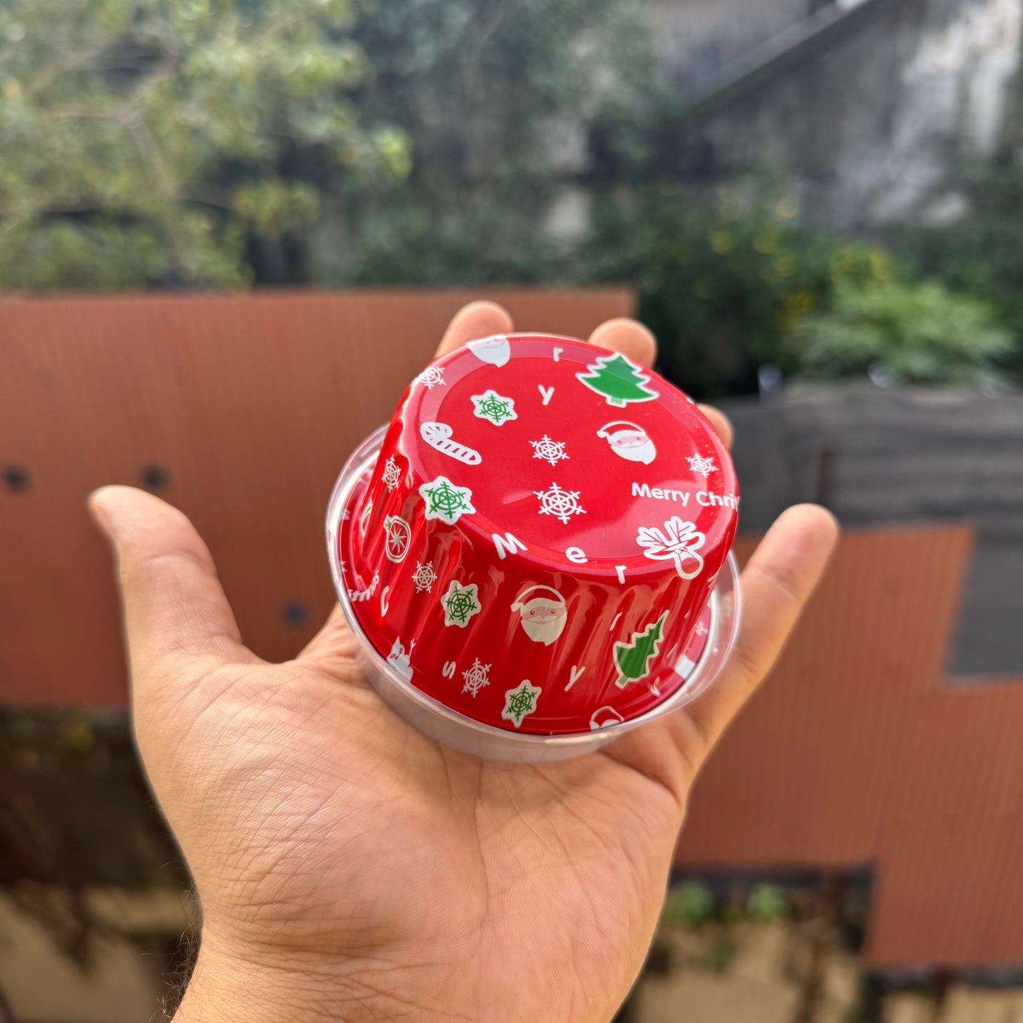 Christmas Foil Bakeable Round Cups with Lid (10pc)