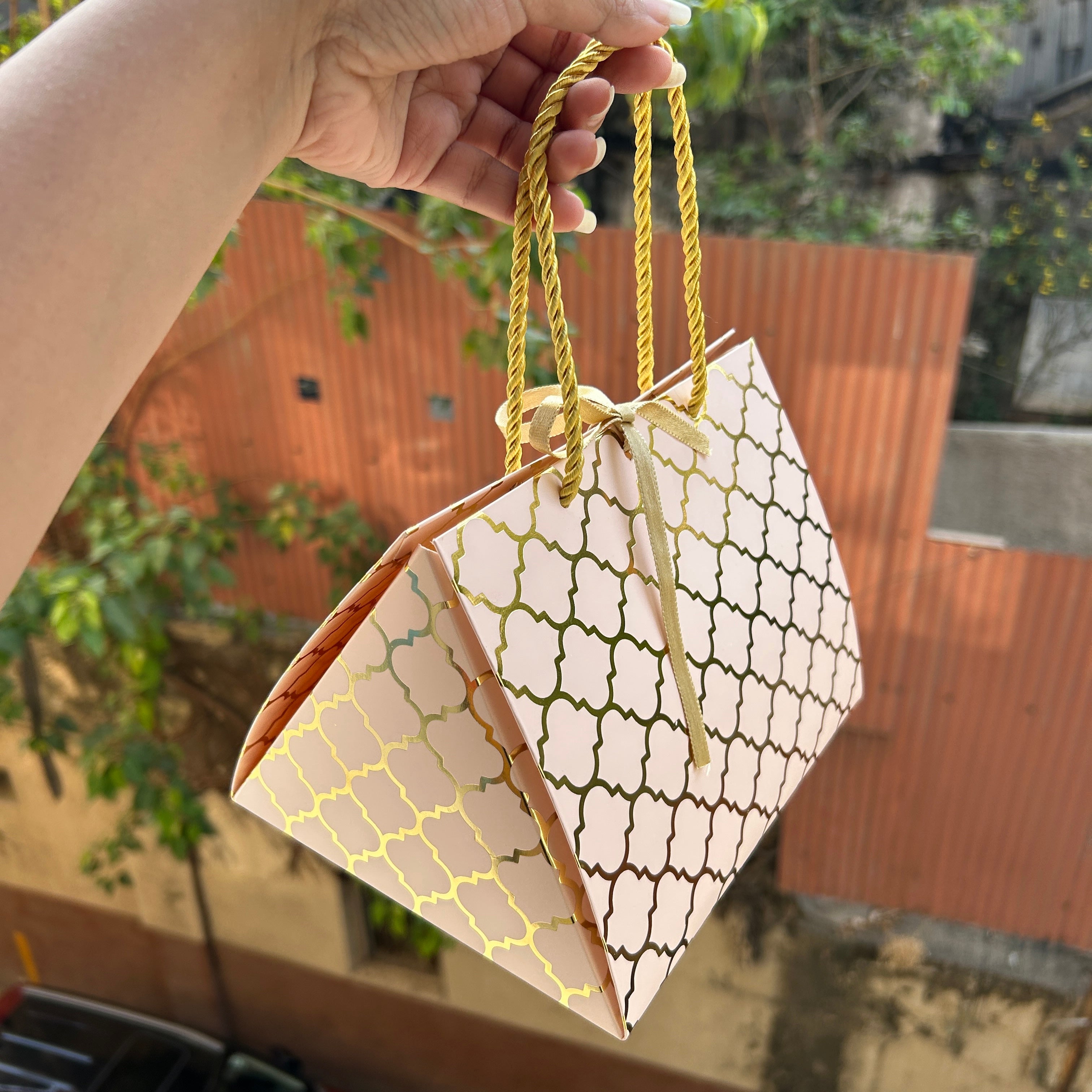 Pastel Festive Jar Triangle Box / Bag Peach