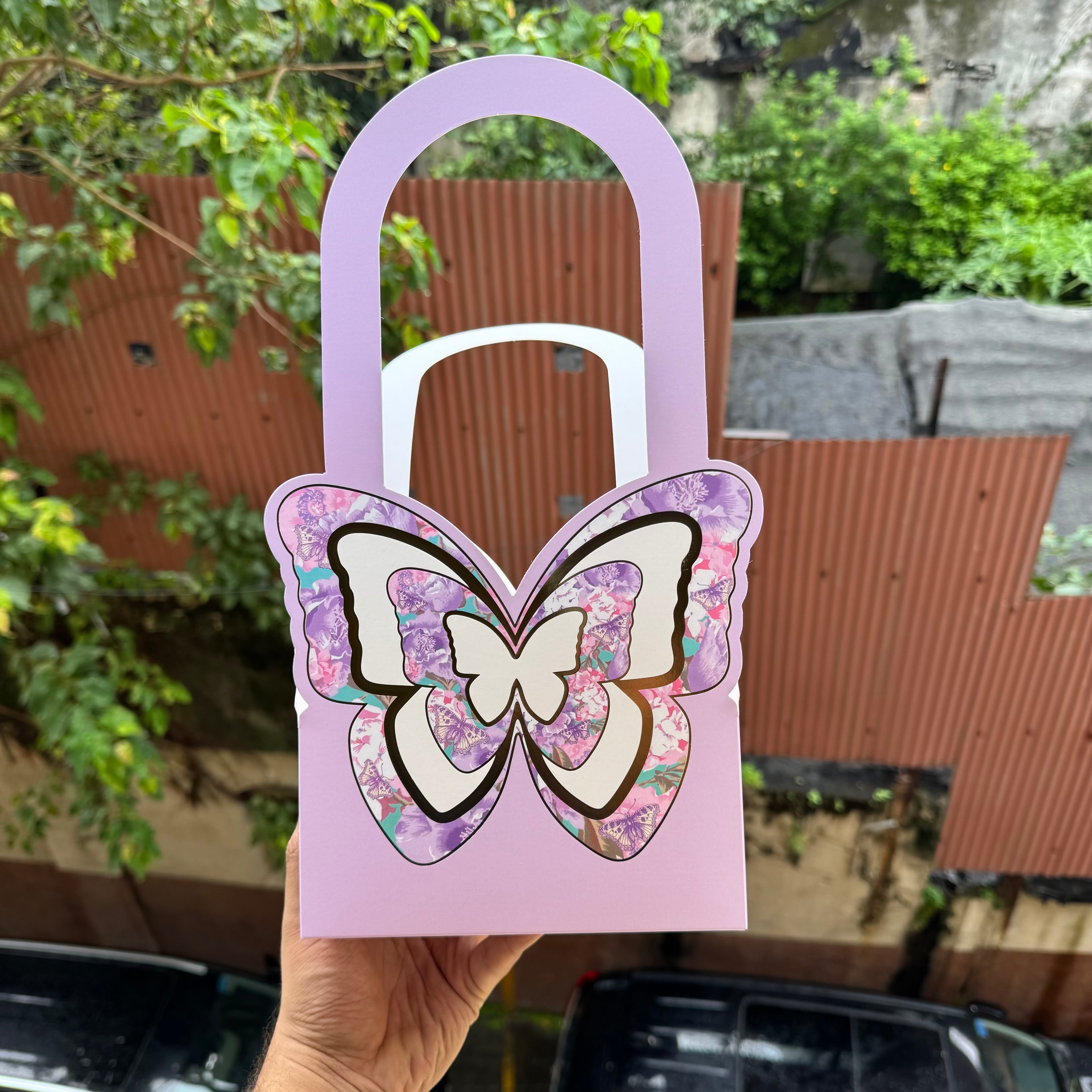 Butterfly Handle Floral Hamper Bag 1pc