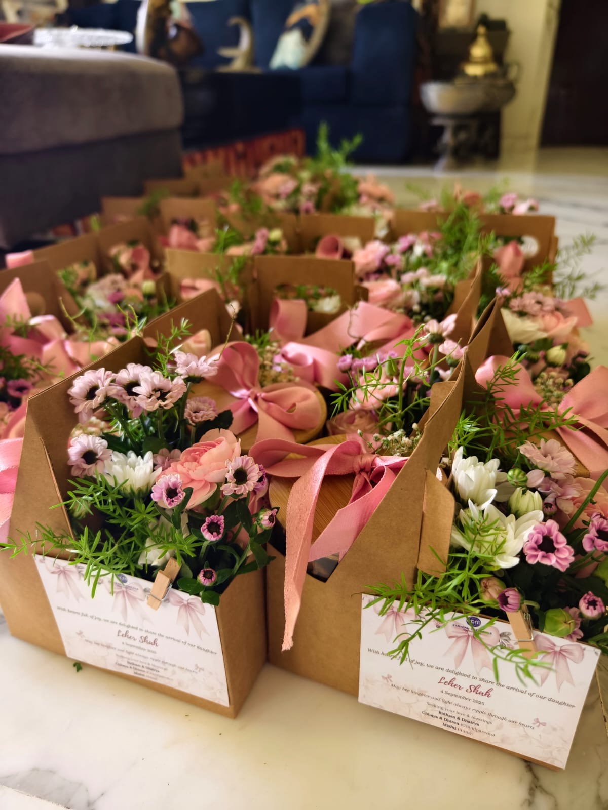 Pink Holder - For Flowers / Jars & More (10pc)