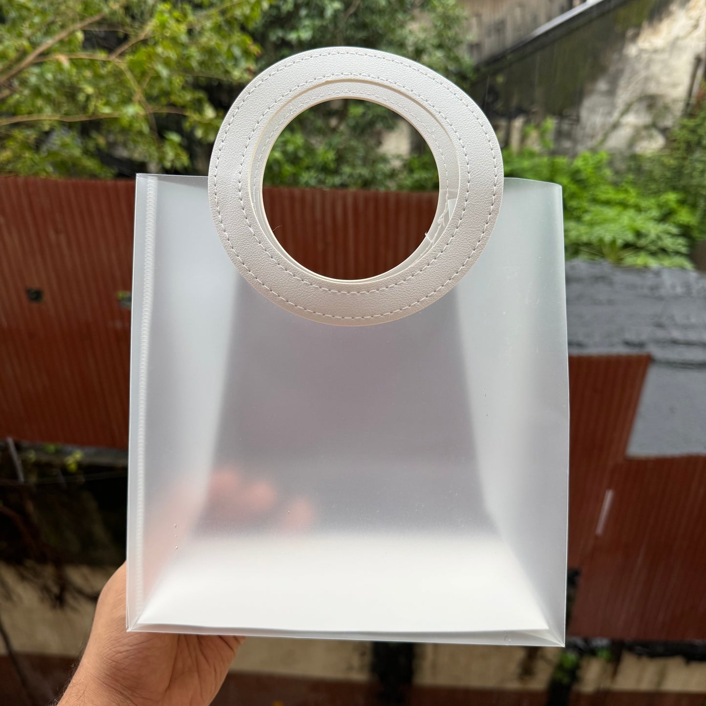 Pvc Frosted Round Bag 8x9 (10pc) White