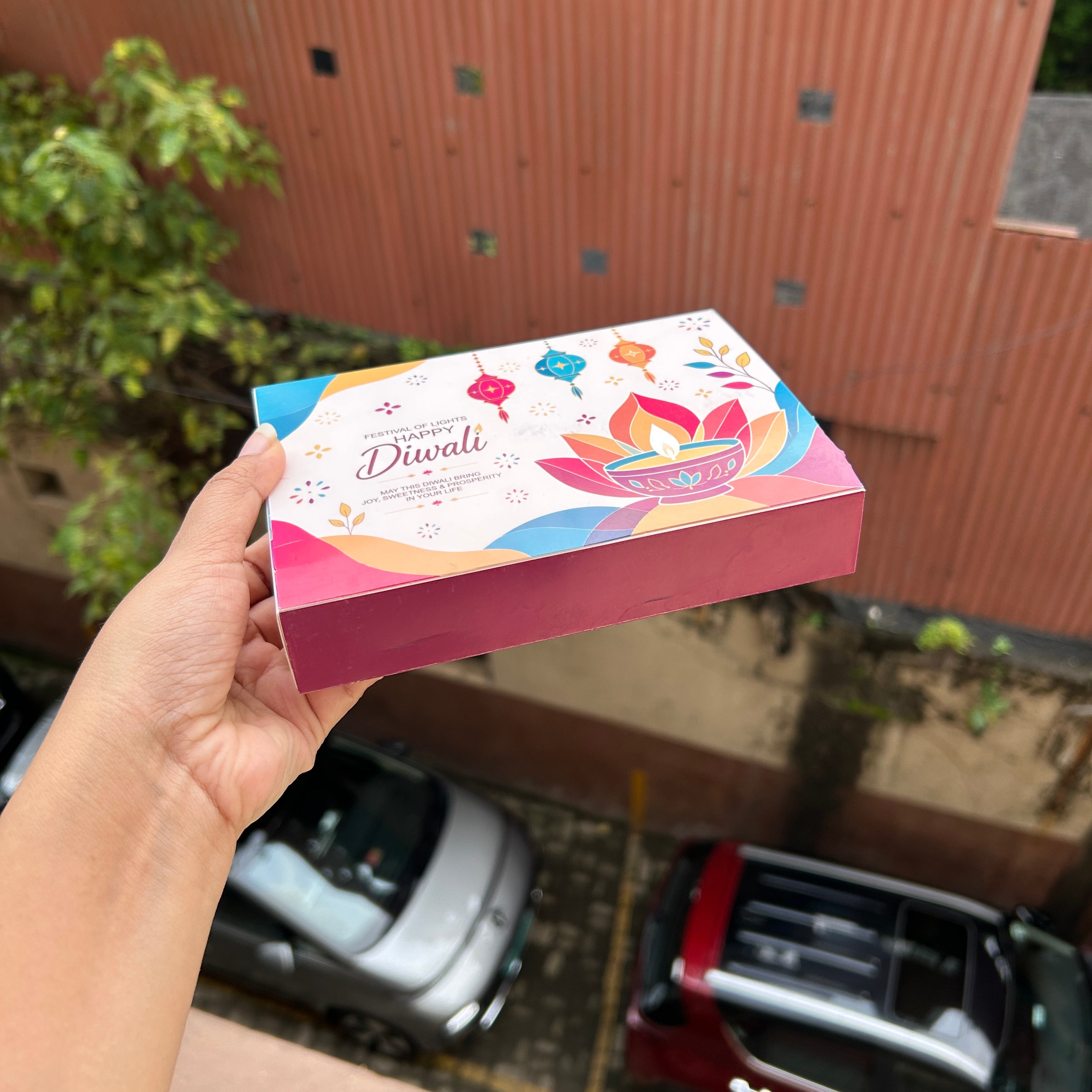 Diwali Slider Box (10pc) || 6 Cavity Size ~ Print B