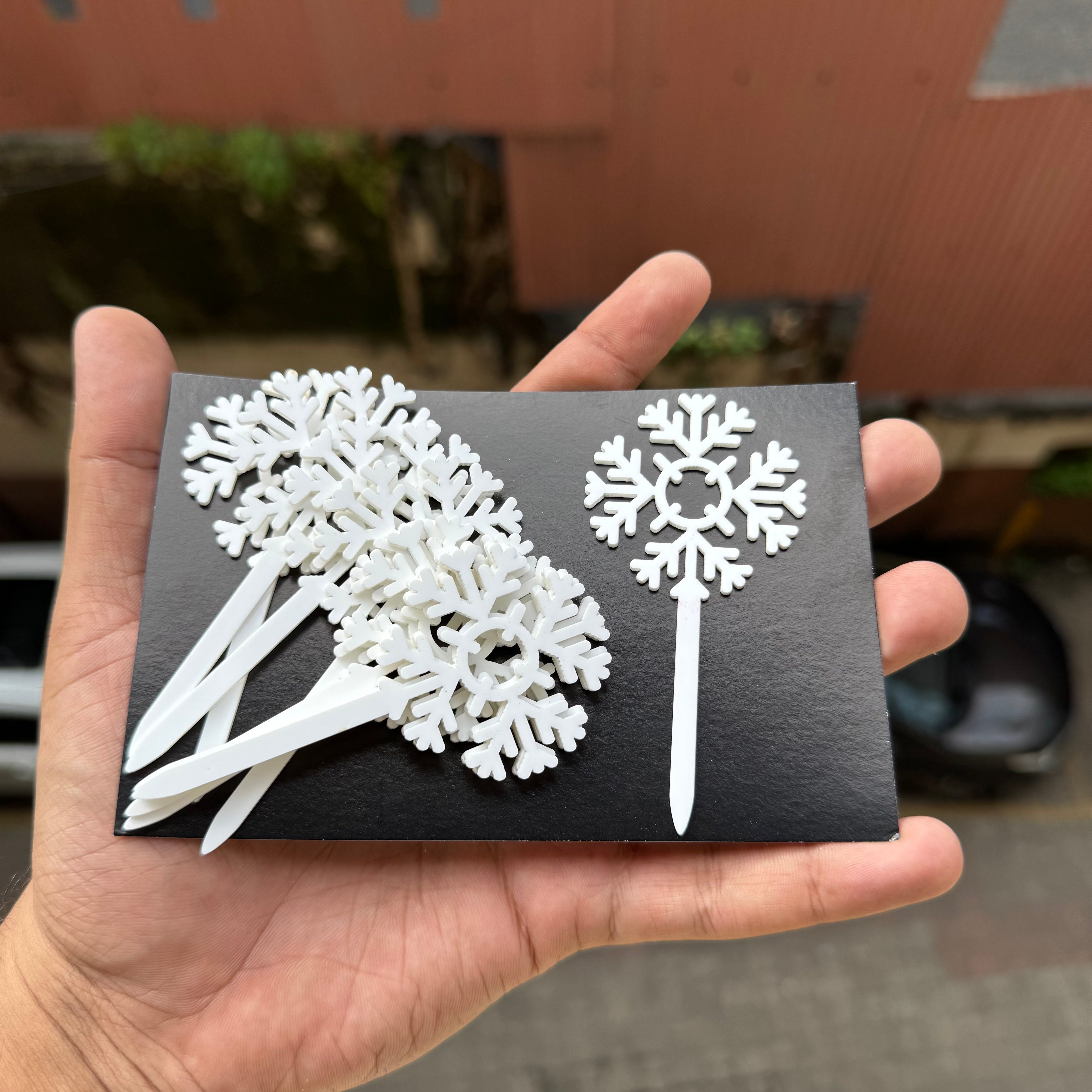 Christmas Snowflake Acrylic Topper / Tag (10 pc)