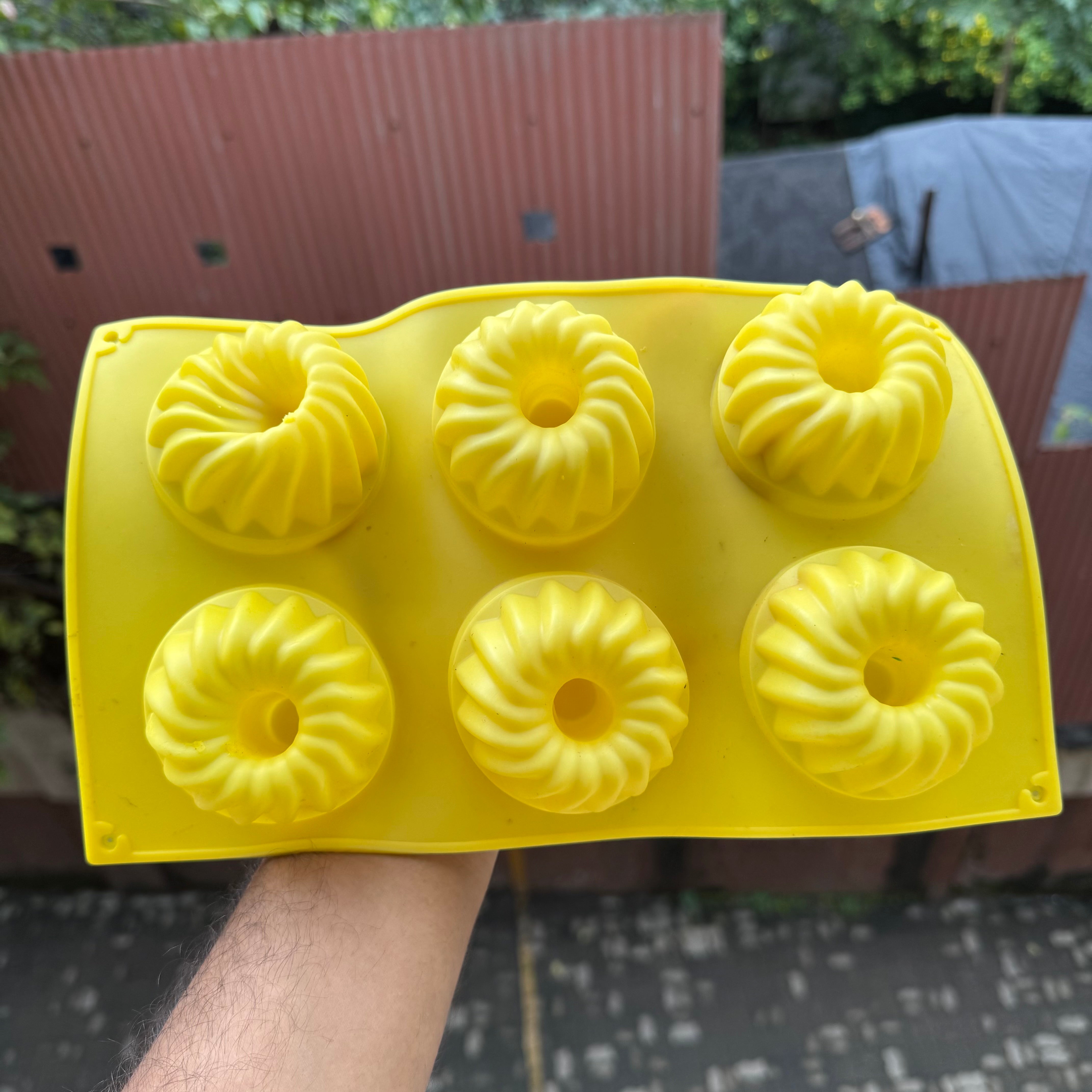 Fluted Silicon Bundt Mould 1pc (6cavity)