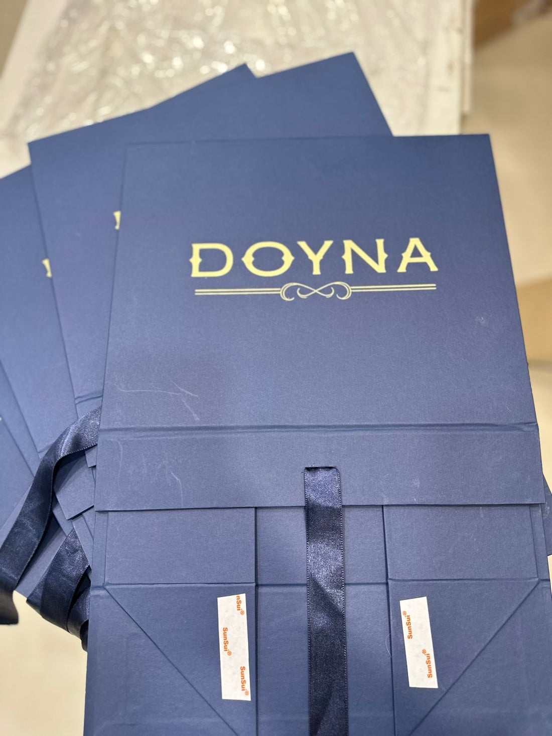 Customised Collapsible Trunk Ribbon Box 8x8.75x4inch 1pc