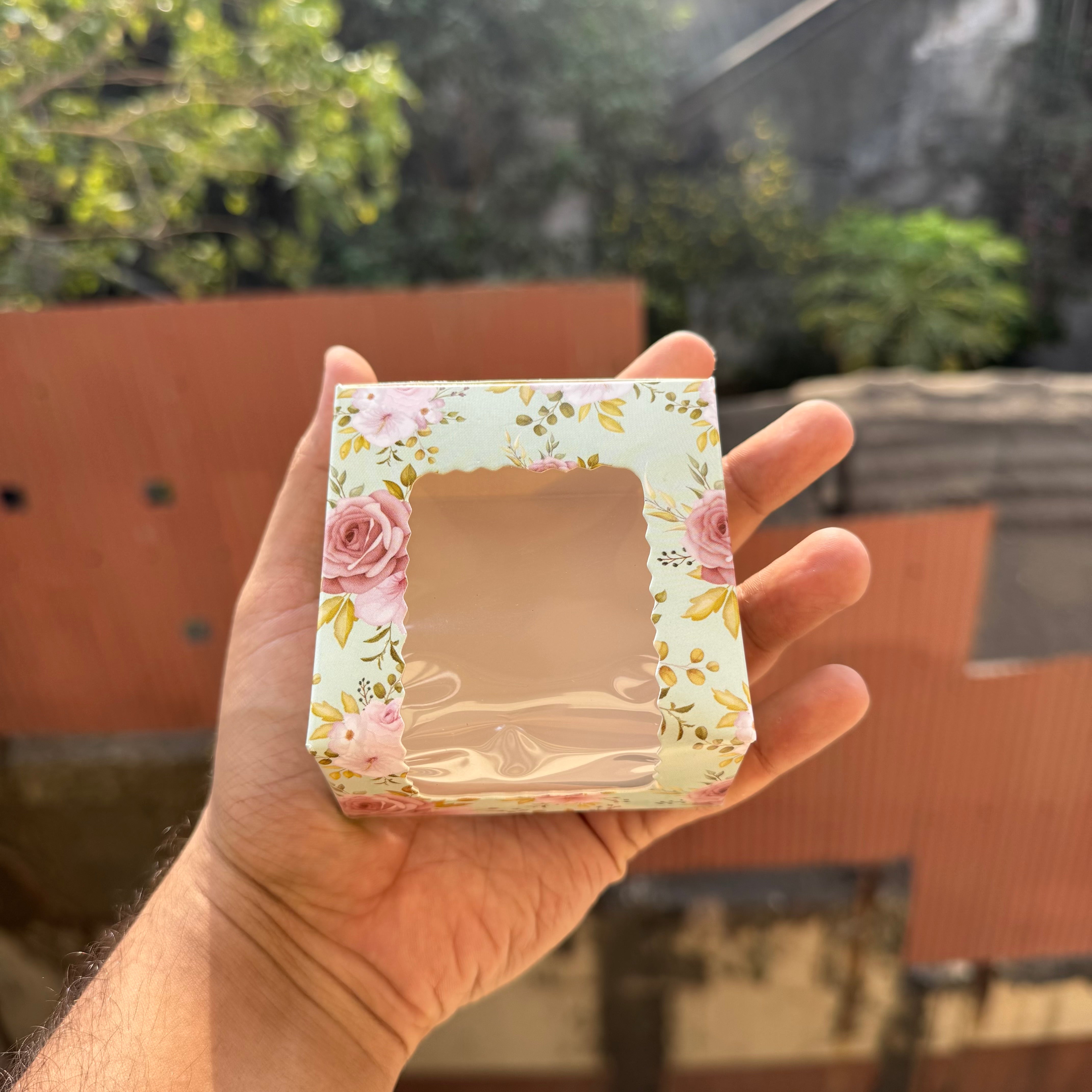Floral Single Brownie Box (10pc) • Mint Green Bloom