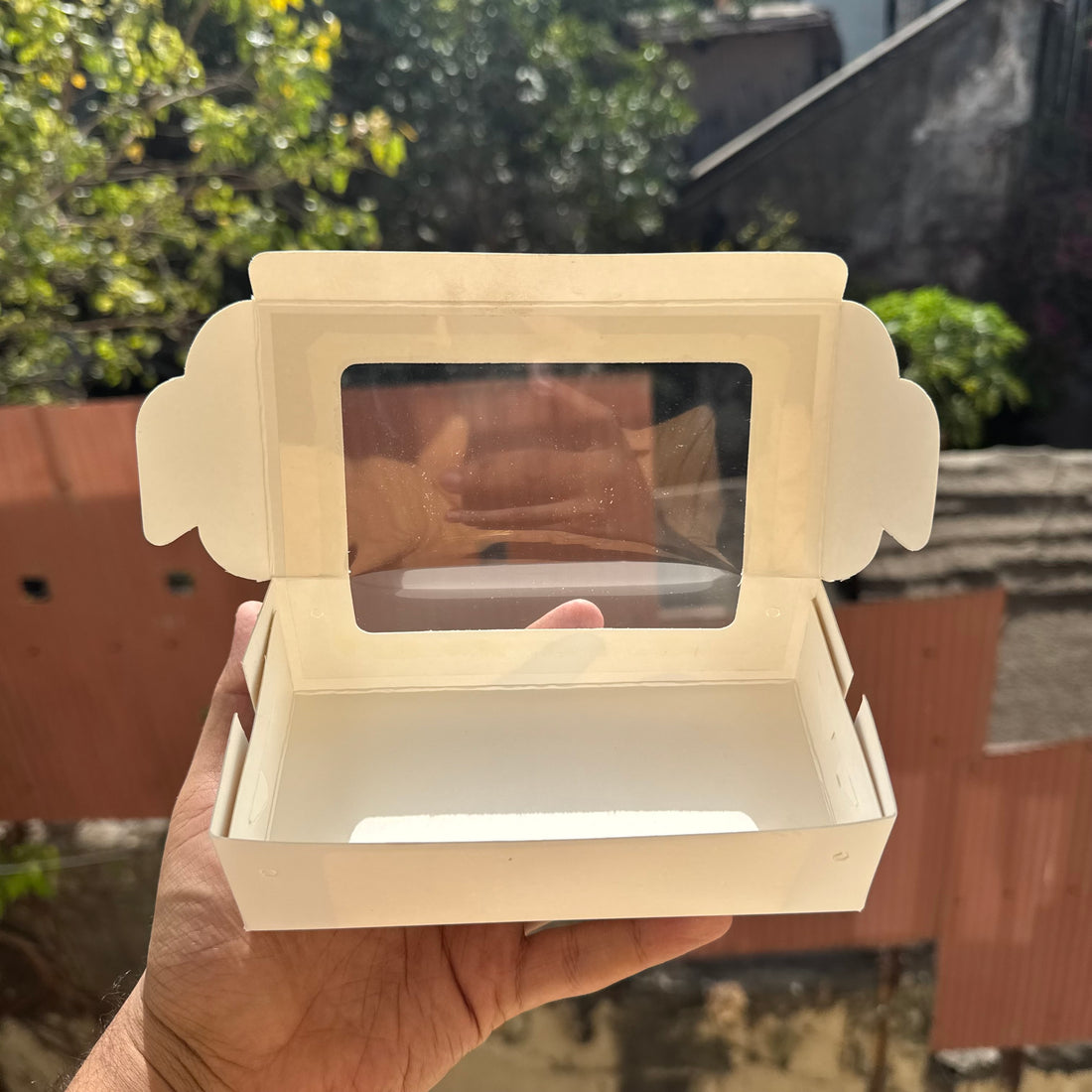 2 Brownie L Shape Window Box White (10pc)