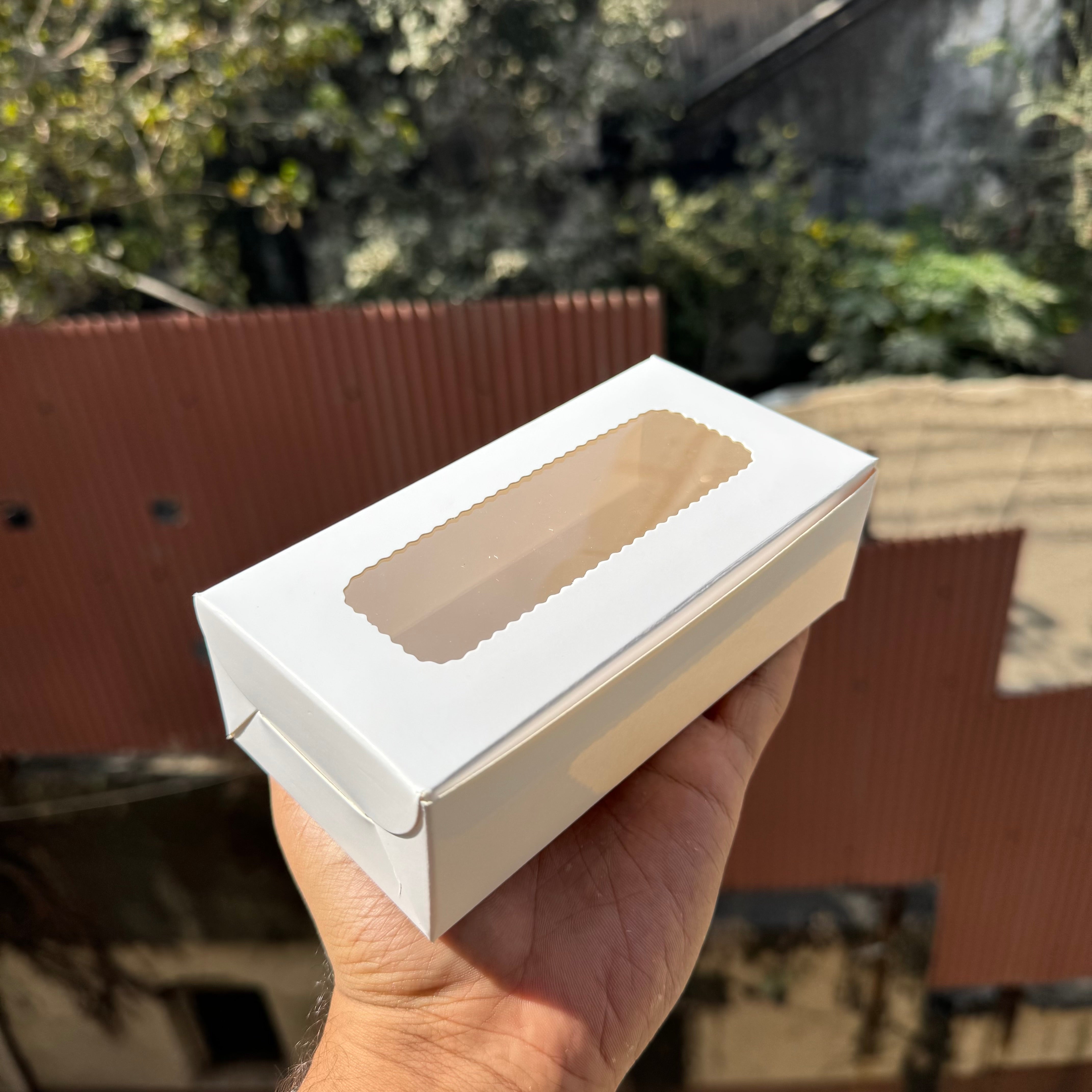 Two Brownie Box White (10pc)