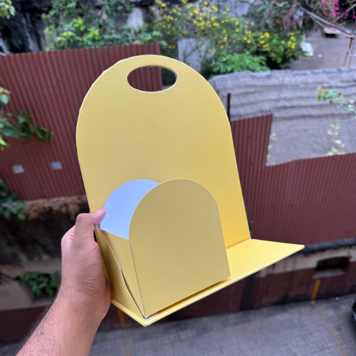 Collapsible Arch Stand Yellow