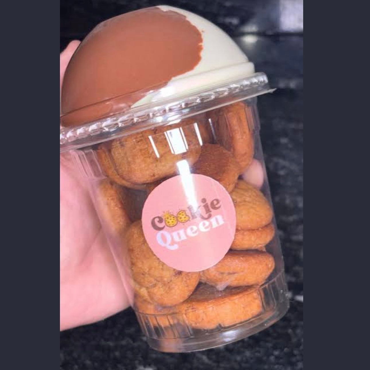 Clear Cookie Dip Cup with Dome Lid (500ml) U SHAPE – Dessert Cup for Brownies & Cookies (10 pcs)