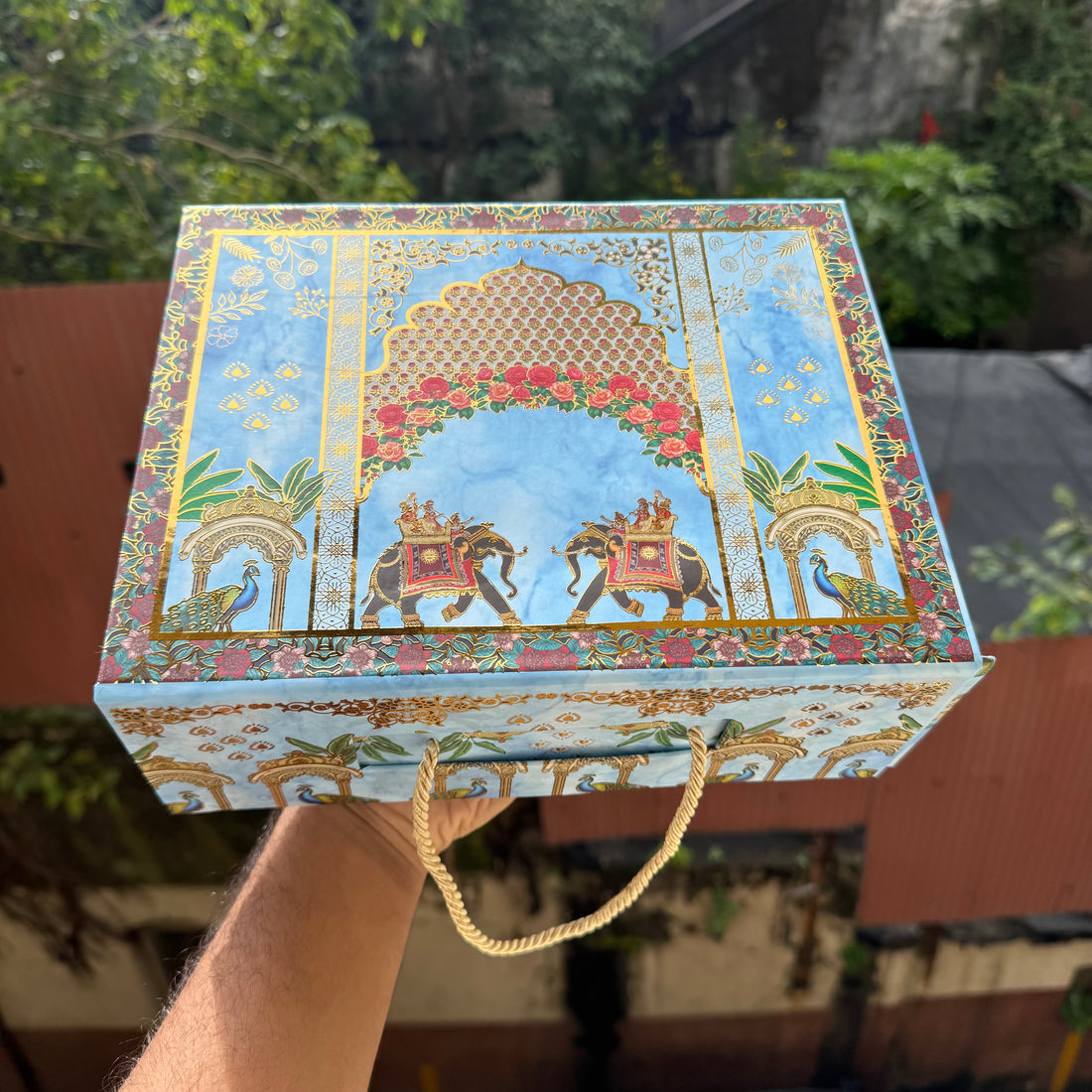 Bespoke Collapsible Hamper Boxes With Gold Foiling Detail and Handle • Blue