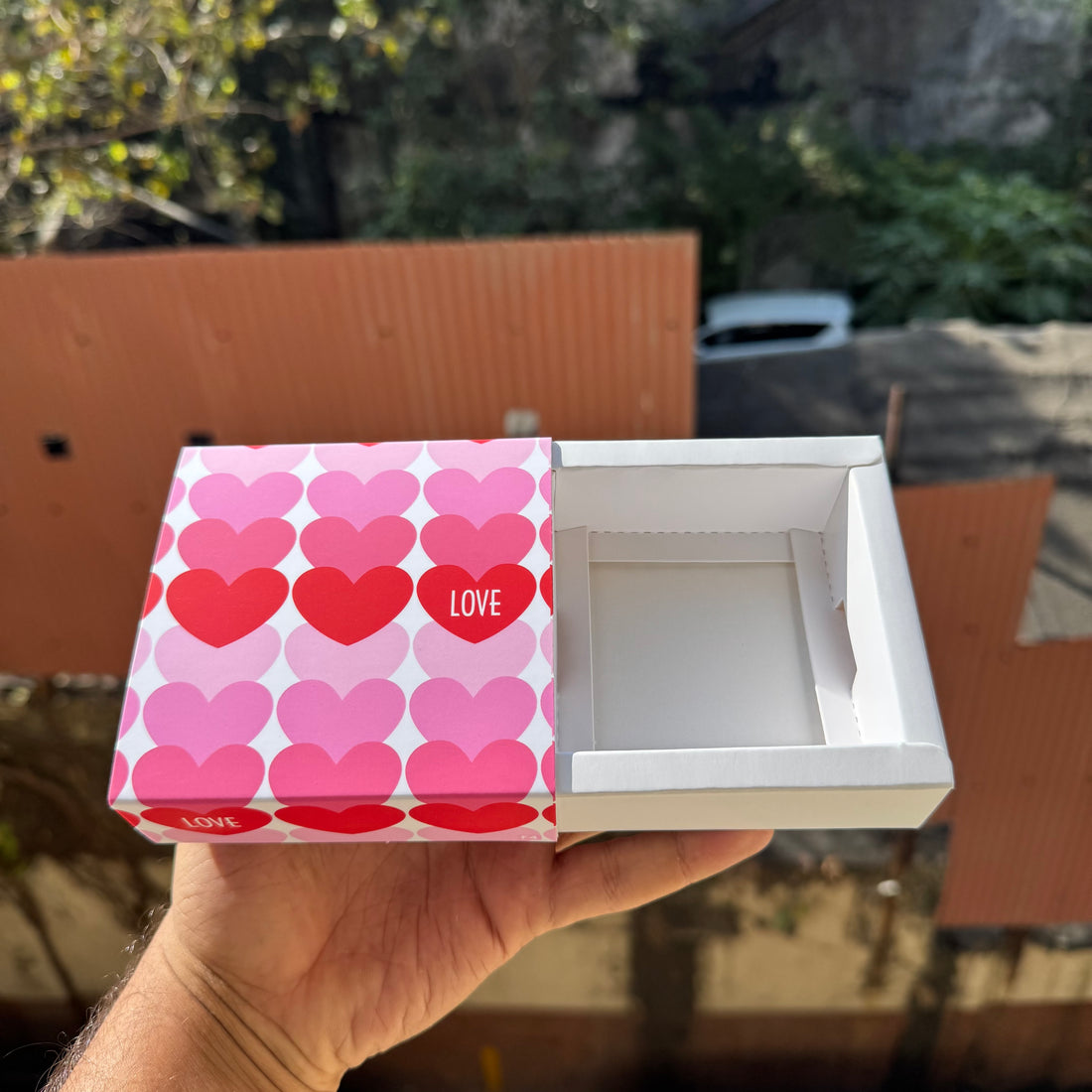 Valentine Premium Box For 1 Brownie / Candle and more (10pc)