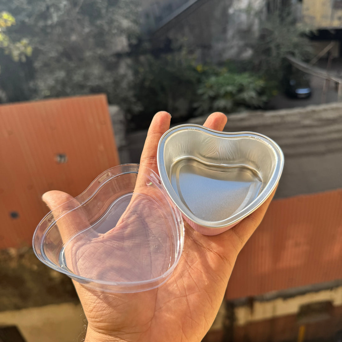 Heart Foil Container With Lid (10pc)