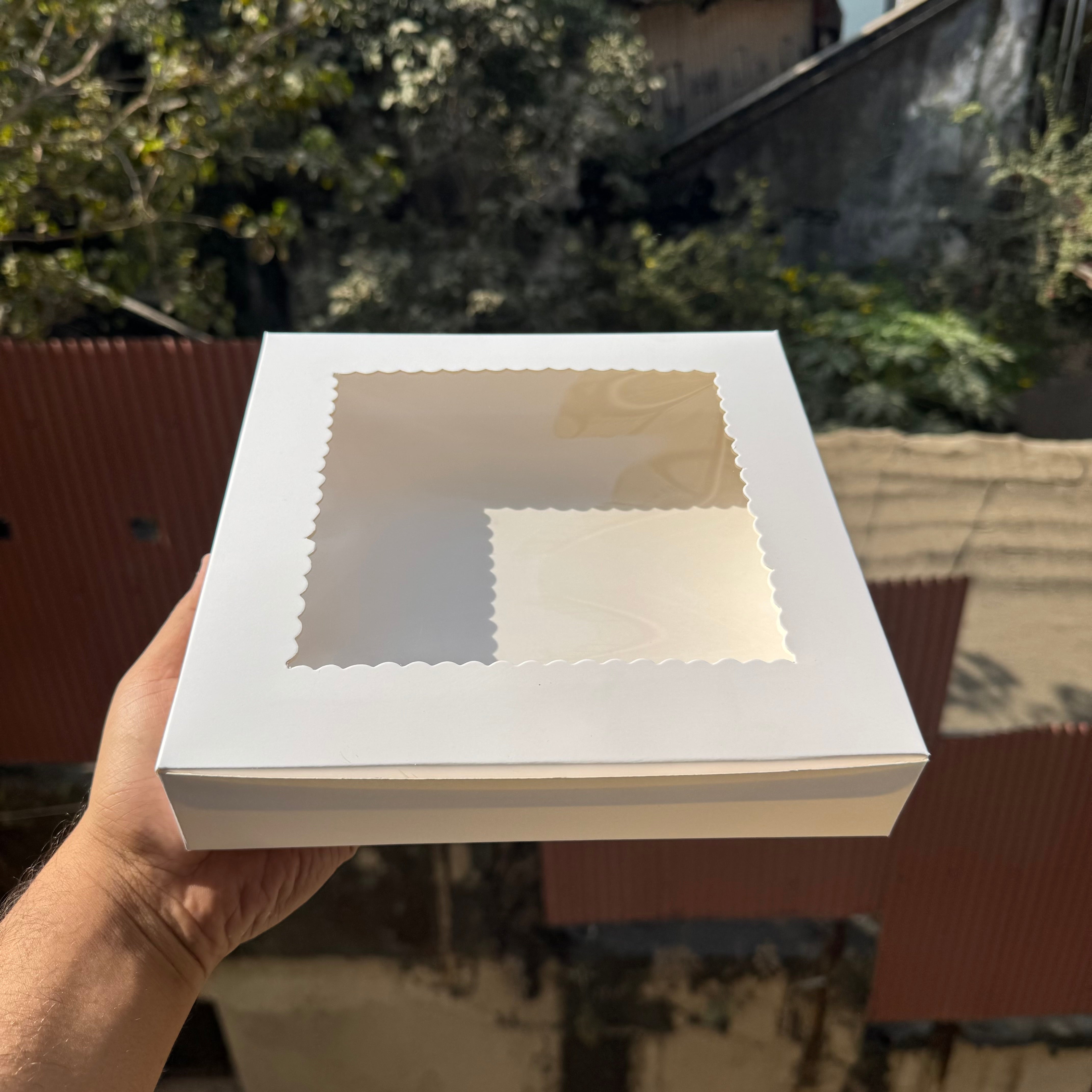 Nine Brownie Box White (1pc)