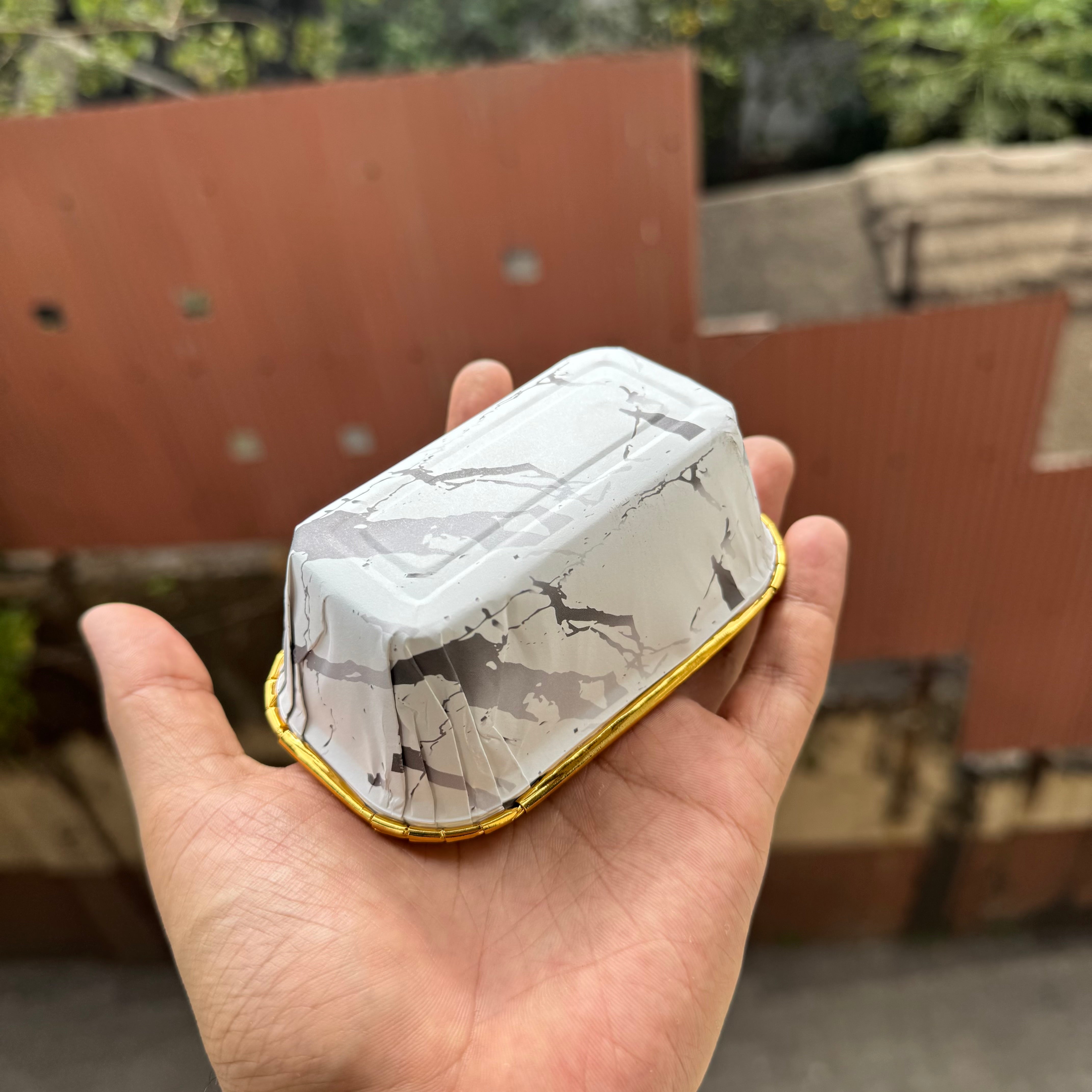 White Marble Metallic Loaf Liner