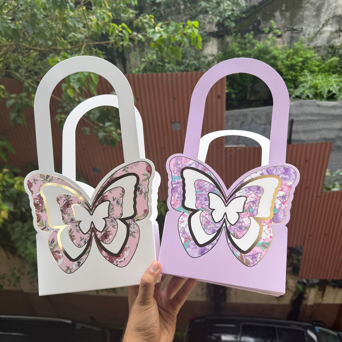 Butterfly Handle Floral Hamper Bag (12pc)