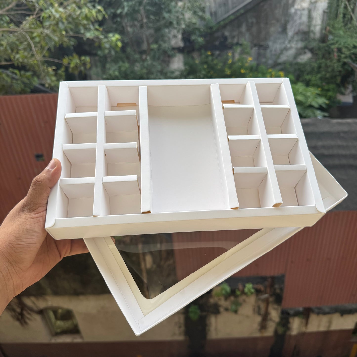 Plum Loaf / Bar and 16 cavity Hamper Box With Lid (10pc)