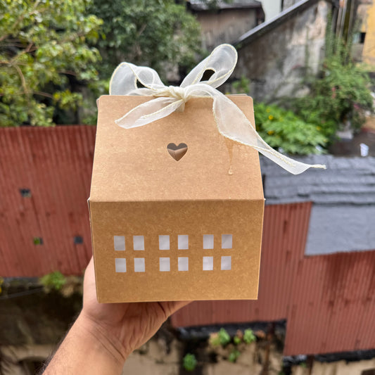 House Hamper / Tea Cake Box - Christmas Special (10pc) • Kraft - 6x6x4inch